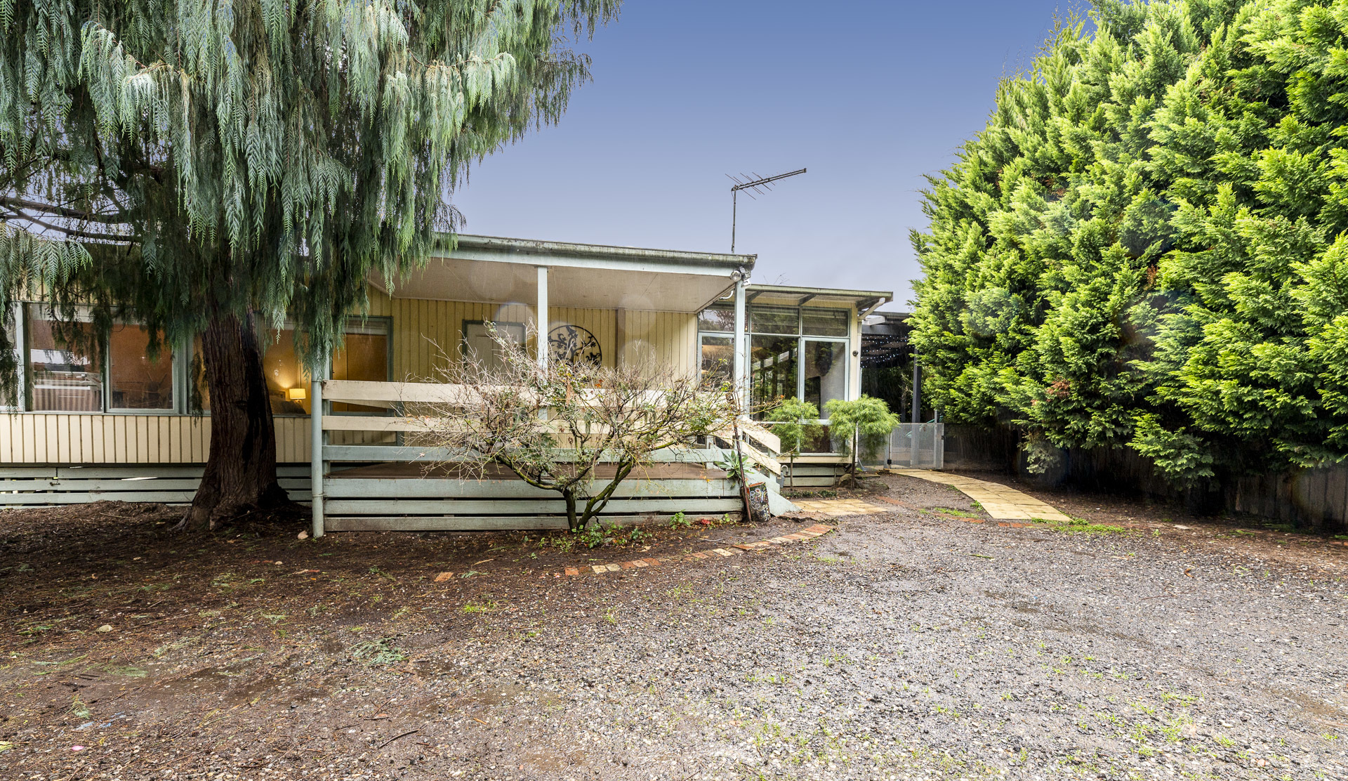 2/23 Jarvis Avenue, Croydon