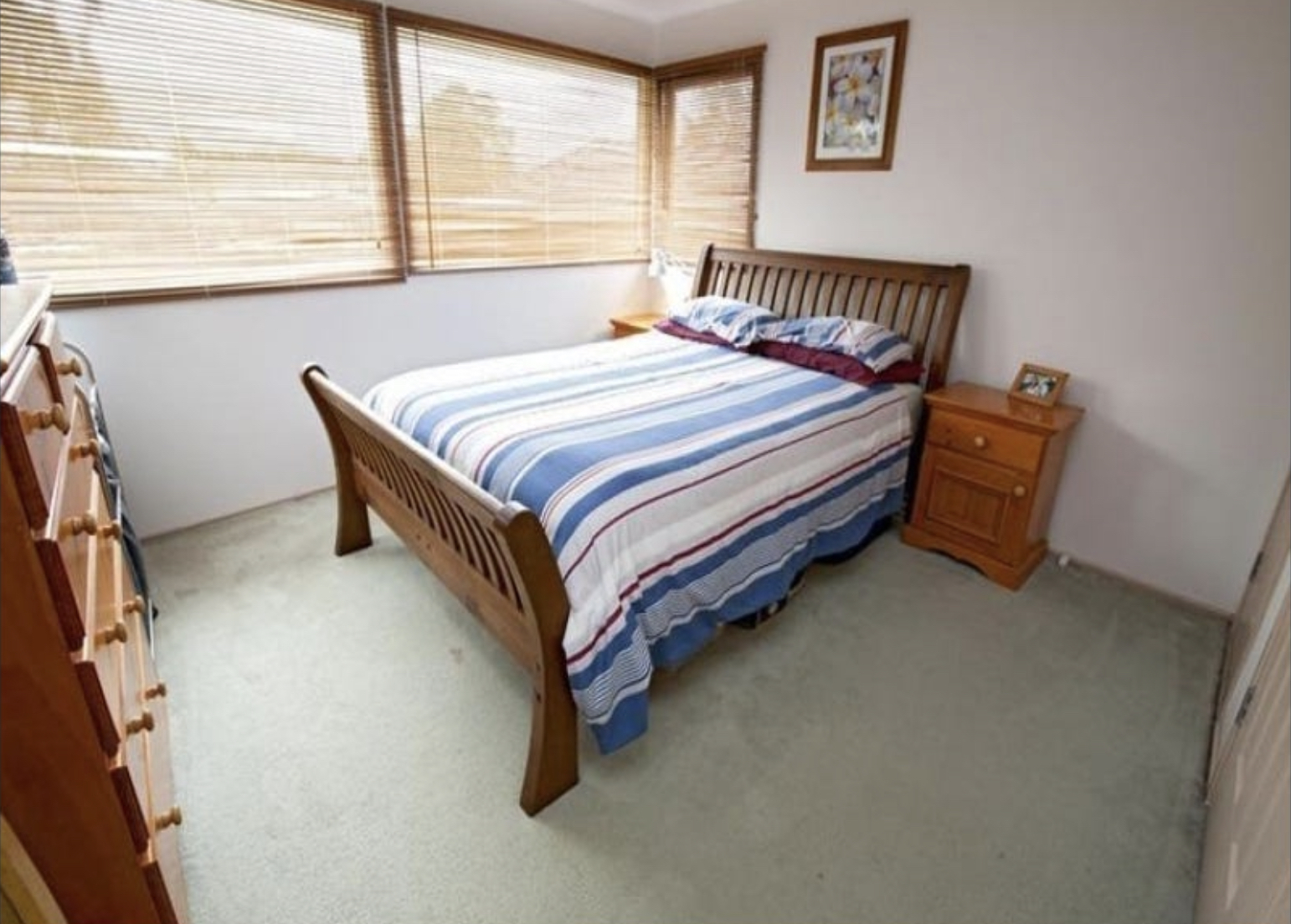 James Kelly Real Estate Spacious 4 Bedroom Home in Quiet CulDeSac! AVAILABLE NOW!!