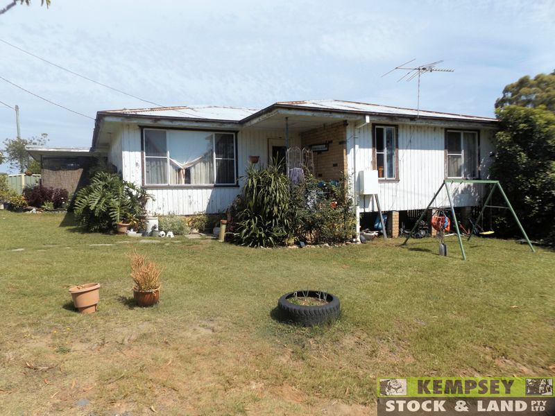 Kempsey Stock and Land Acres Close to Town