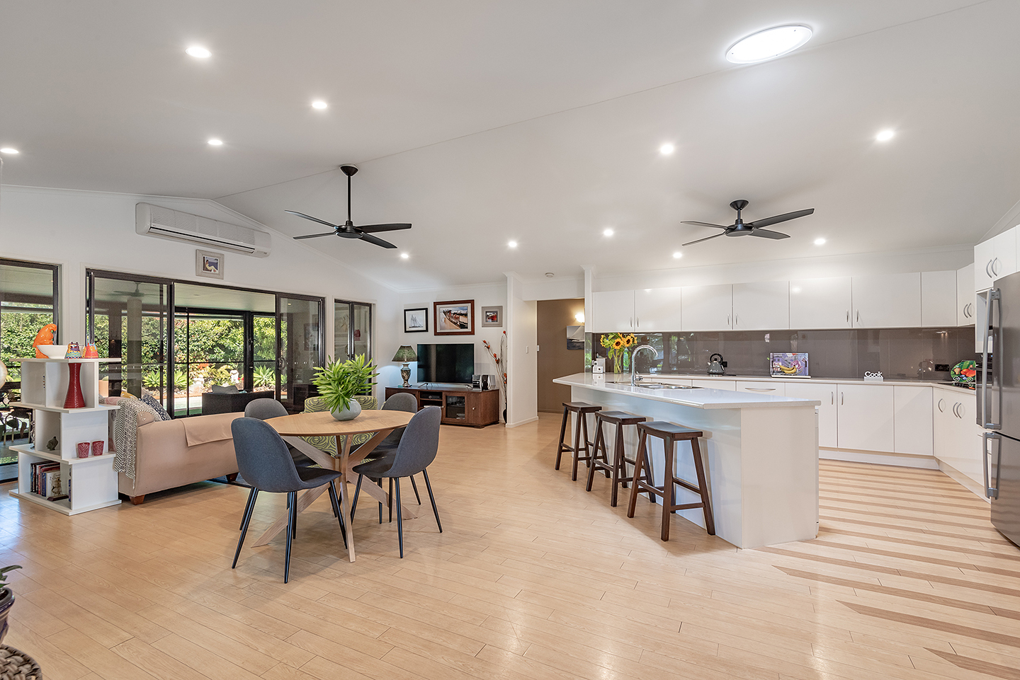 Testimonial "I have sold very successfully with Lydia's assistance