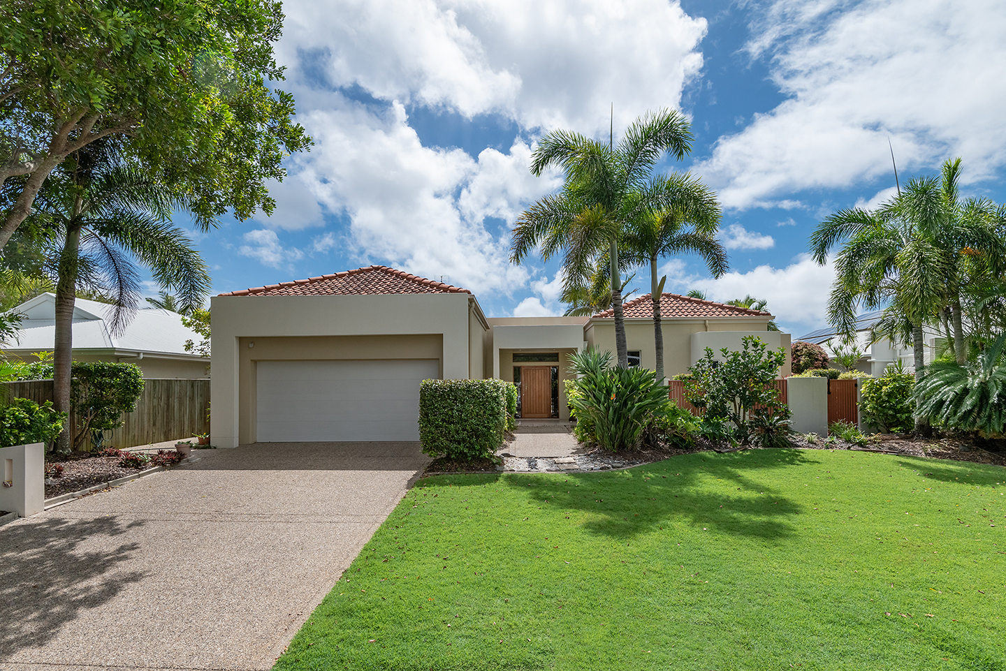 Testimonial "Most professional service" Lydia Kirn Real Estate