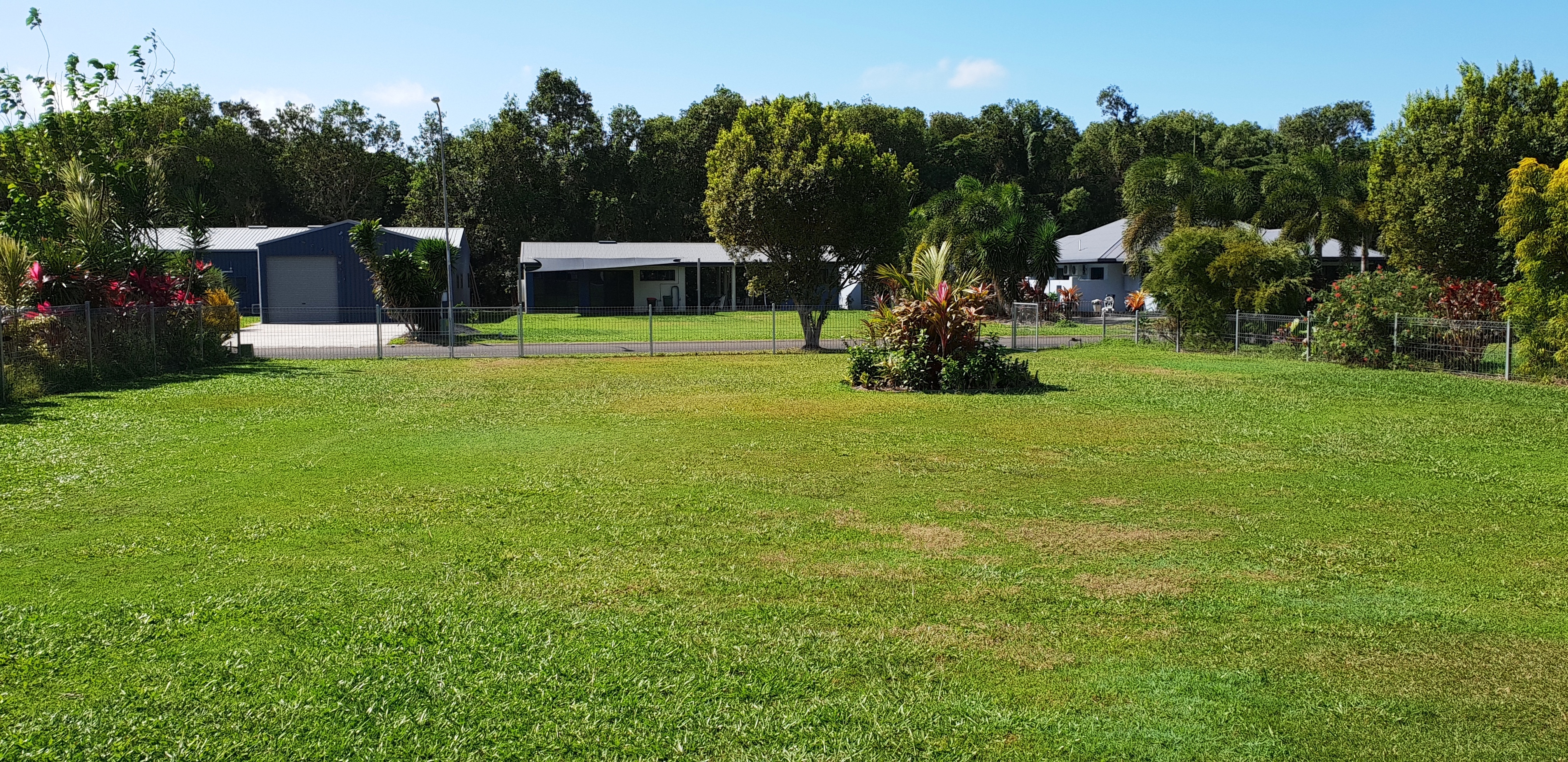 Kurrimine Beach Property Sales OUR SHOUSE IS A VERY FINE SHOUSE