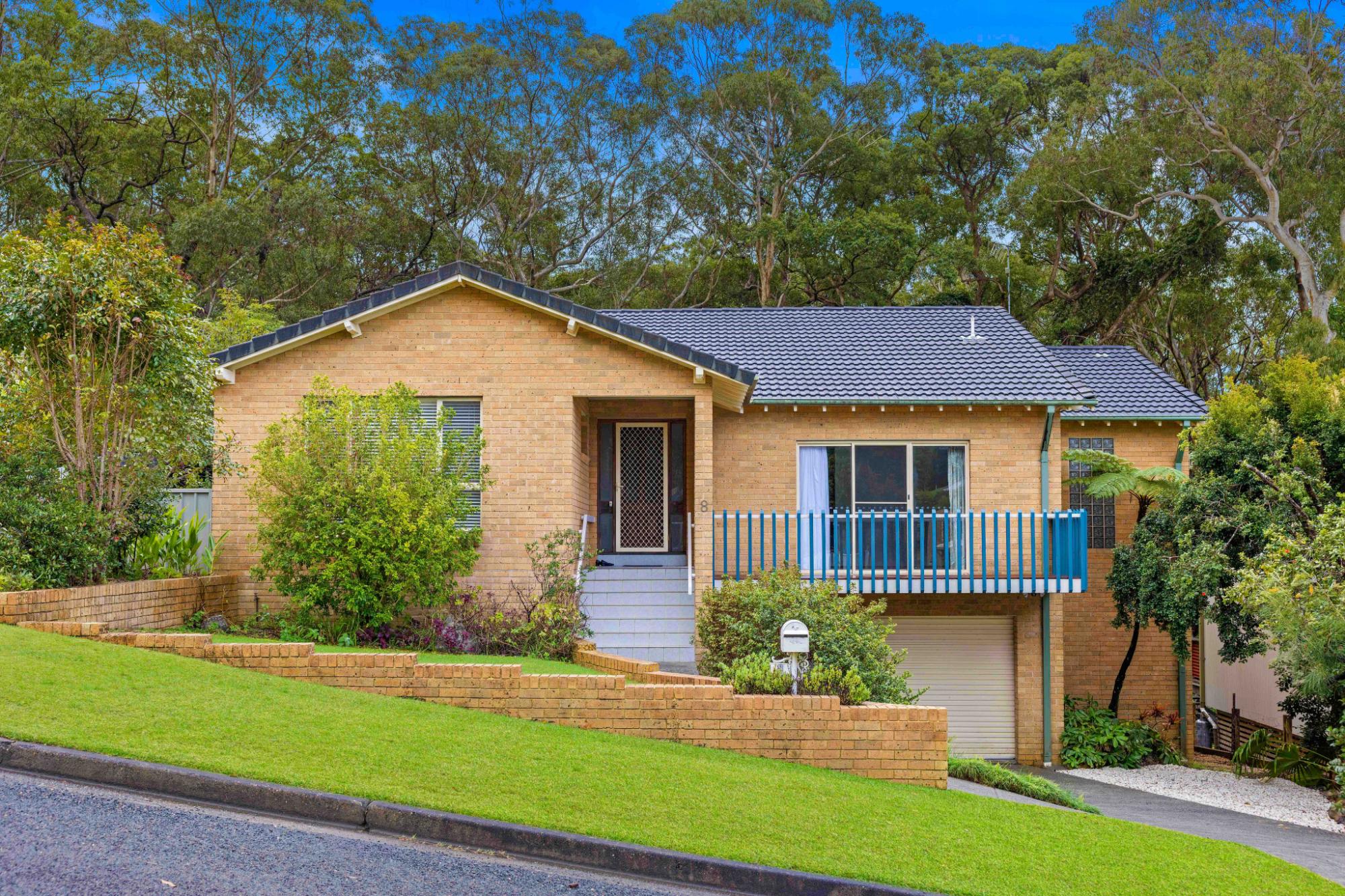 8 Binbilla Drive