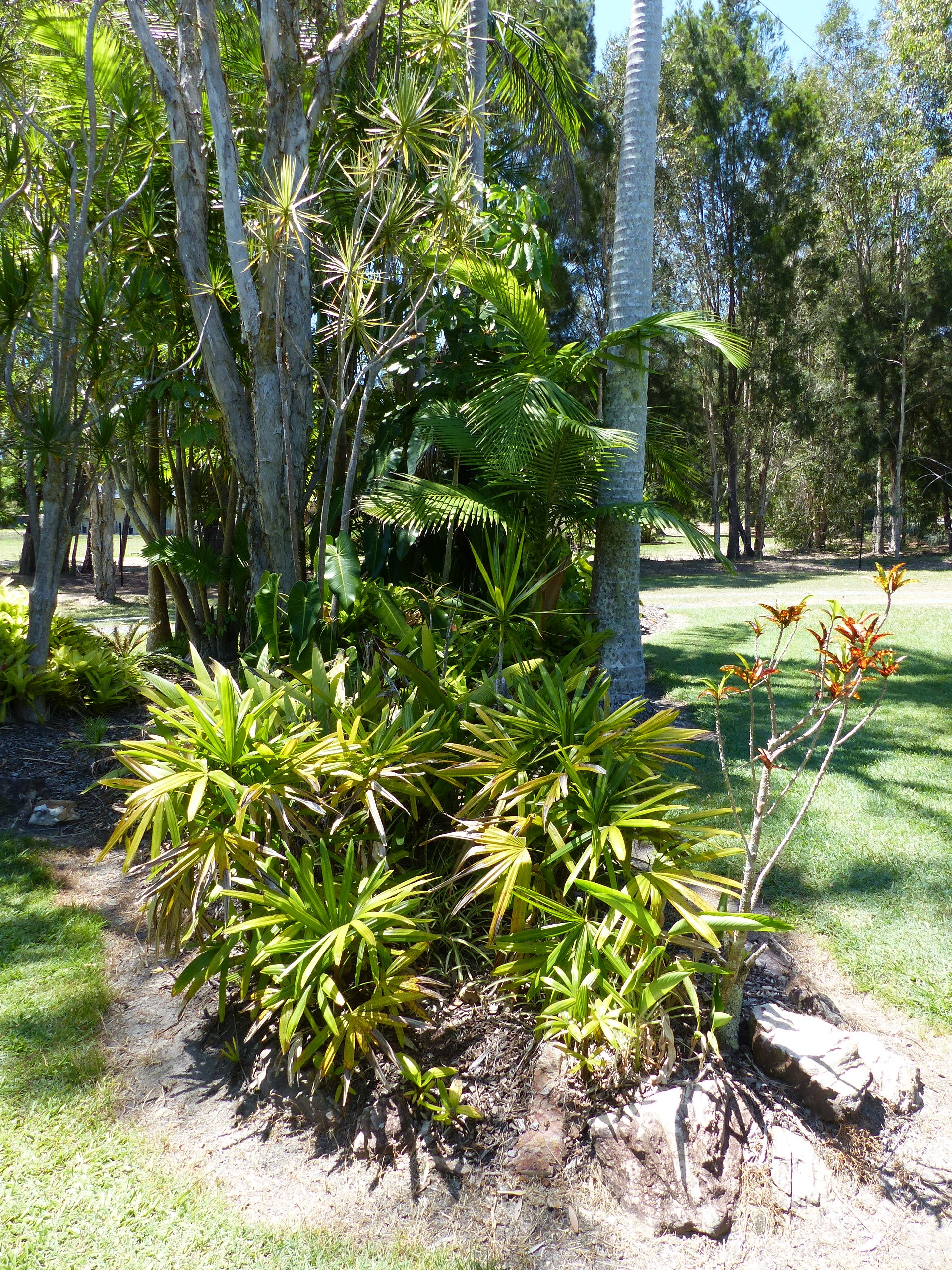 Lake Cooroibah Realty Picturesque Private Dual Living