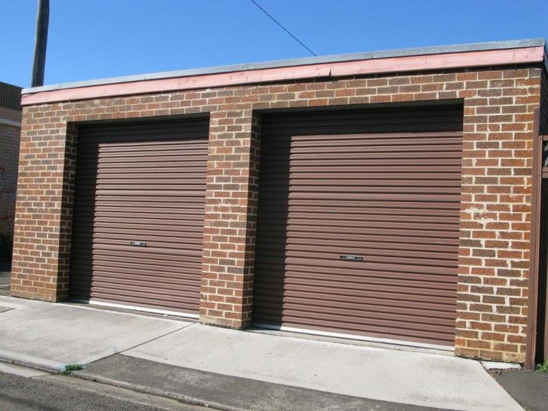 DOUBLE LOCKUP GARAGE + CARPORT!! LH Brown & Co