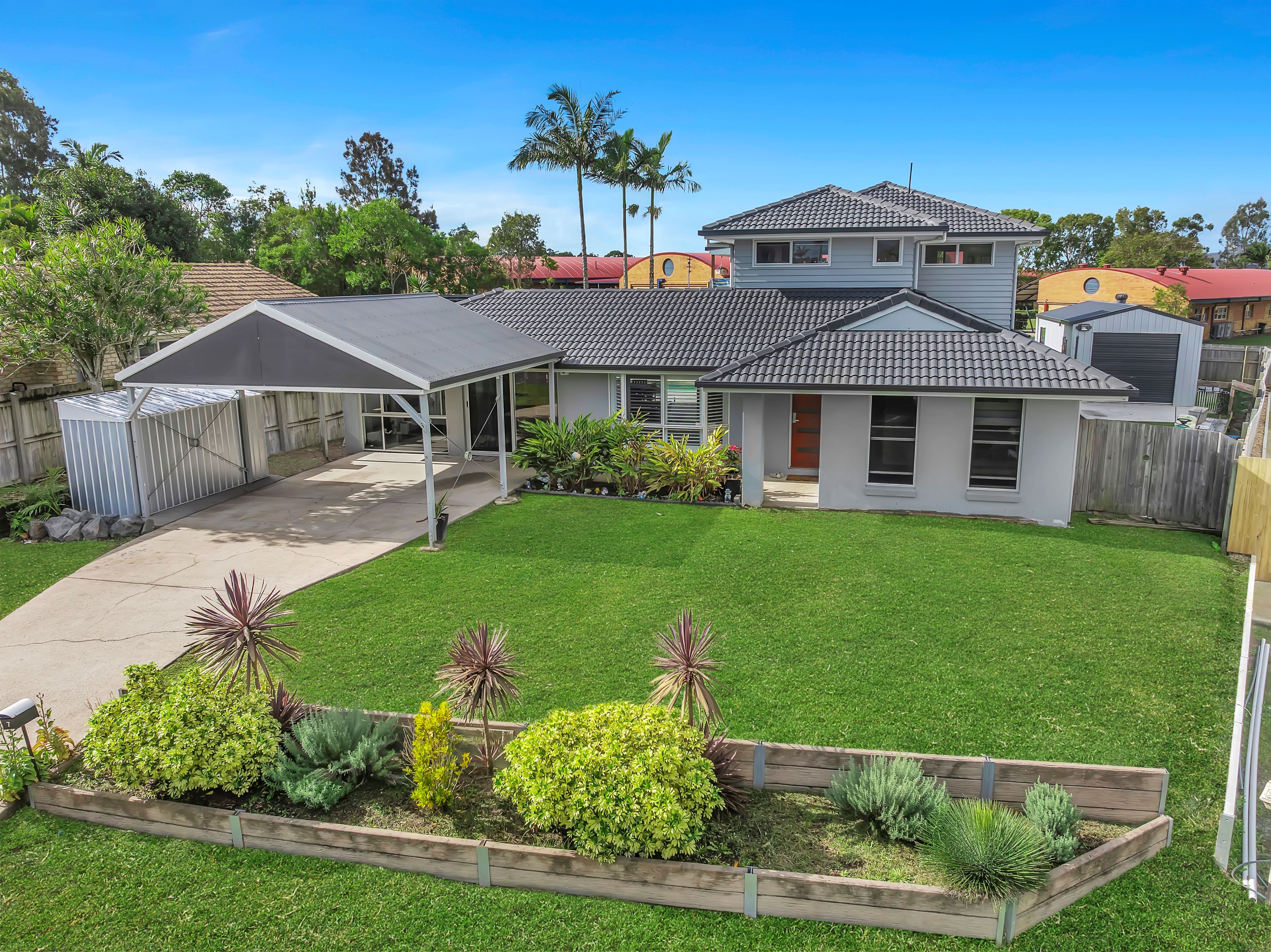 7 Murdoch Court