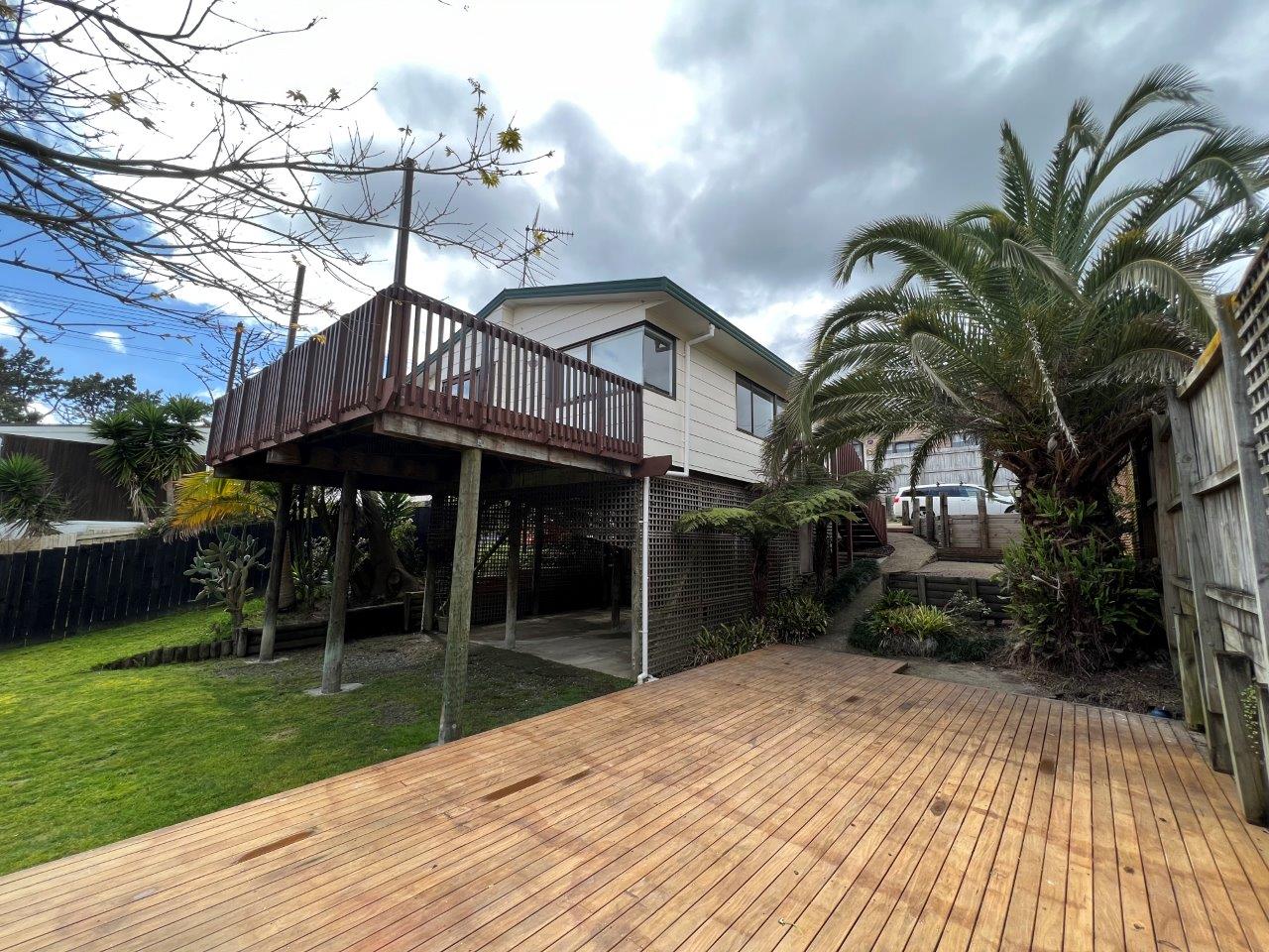 690A Beach Road, Browns Bay Real Estate Buying and Selling New Zealand
