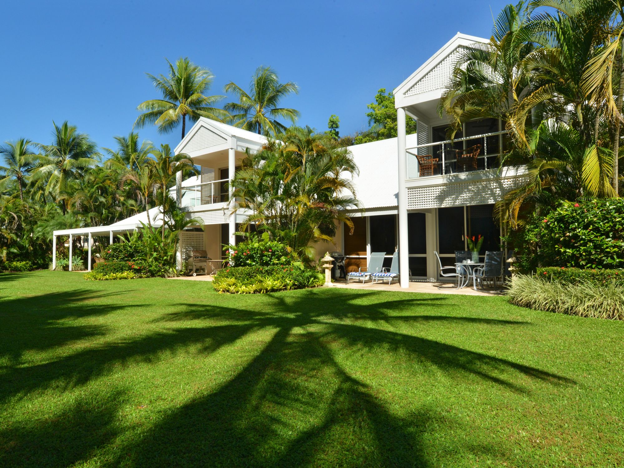 Tony McGrath Real Estate Port Douglas LOCATION IS EVERYTHING