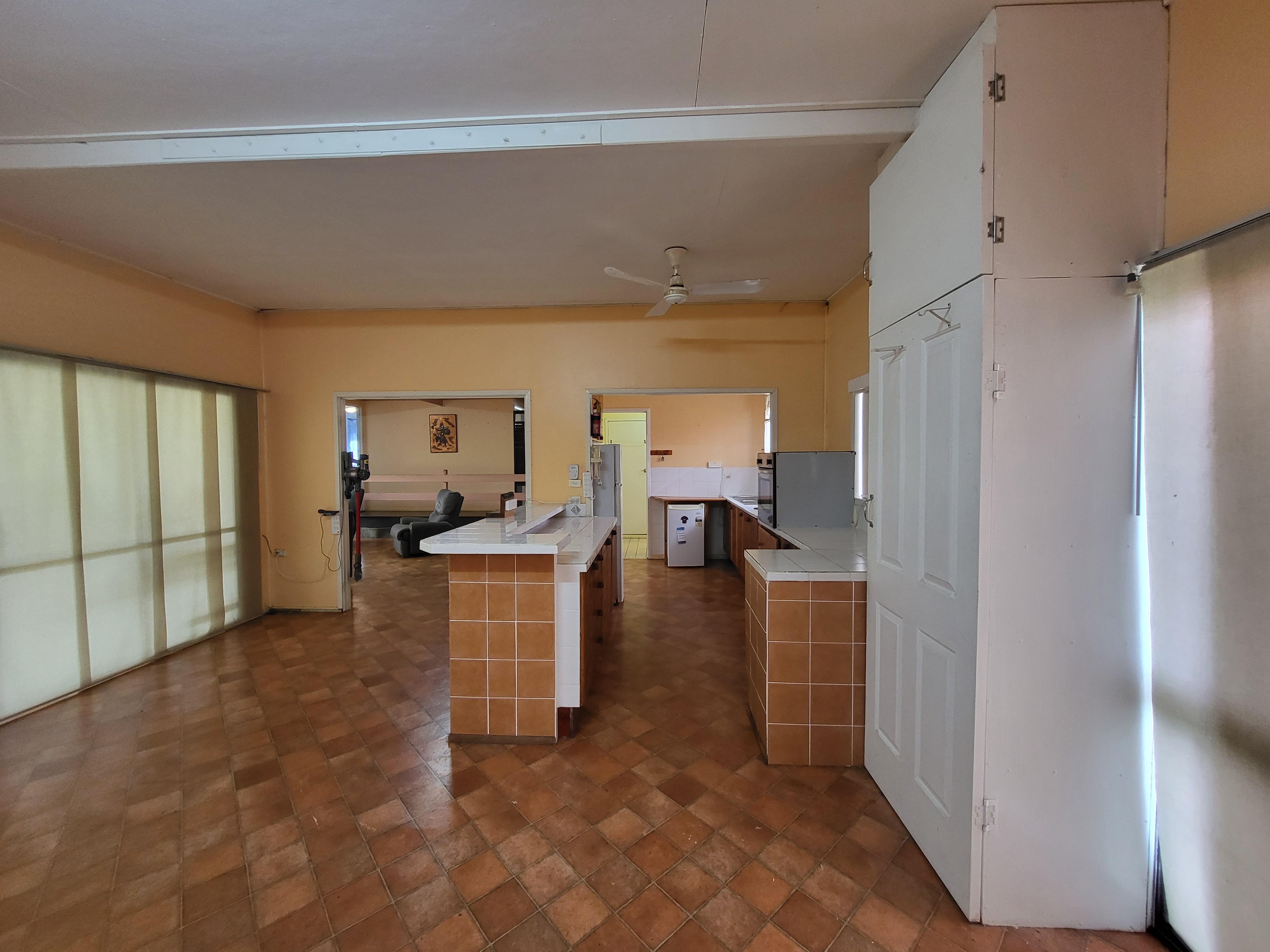 WOW ! Rental Yield approx. 11.2 Moura