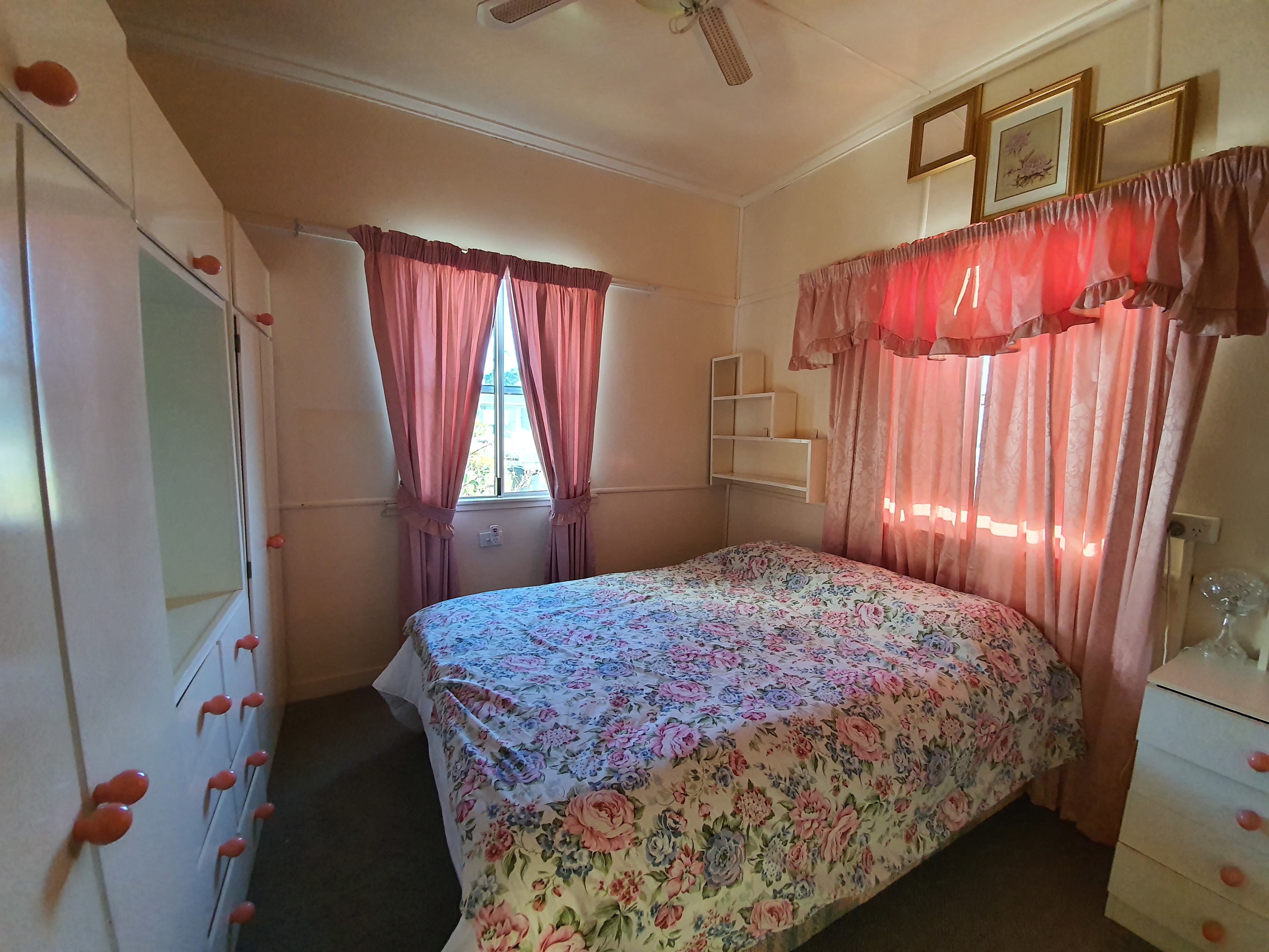 Moura Real Estate So Much Charm