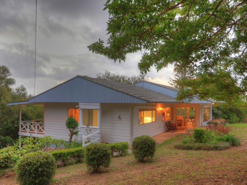 Norfolk Island Real Estate Stylish Home