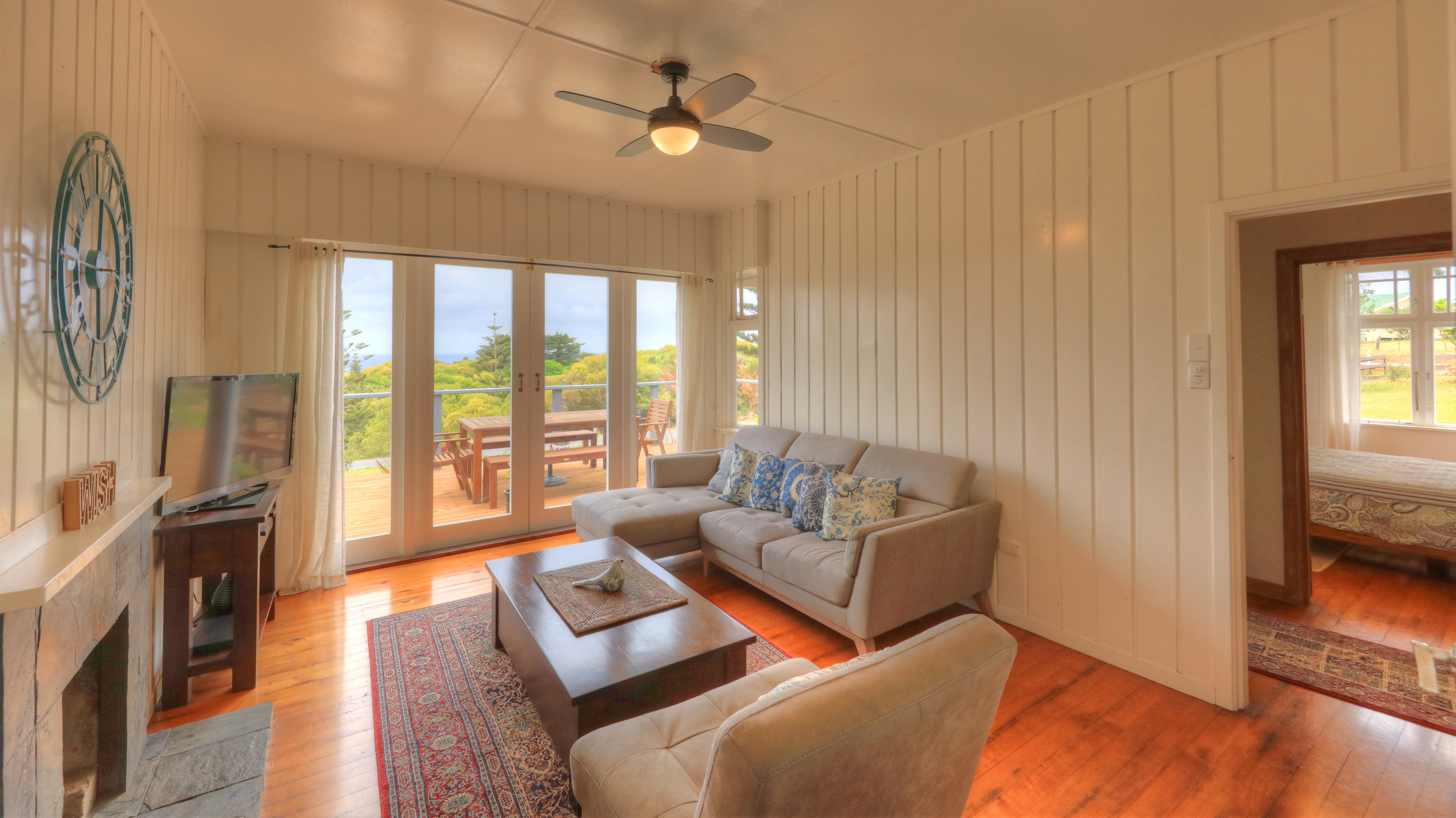 Norfolk Island Real Estate SUPERBLY RESTORED HERITAGE HOME ON A PRIME