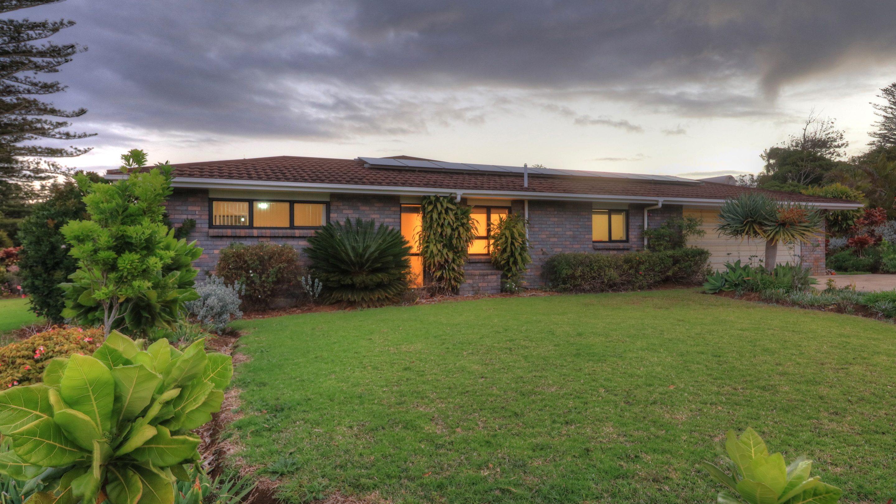 Norfolk Island Real Estate Private & Stately Home on Allendale Drive