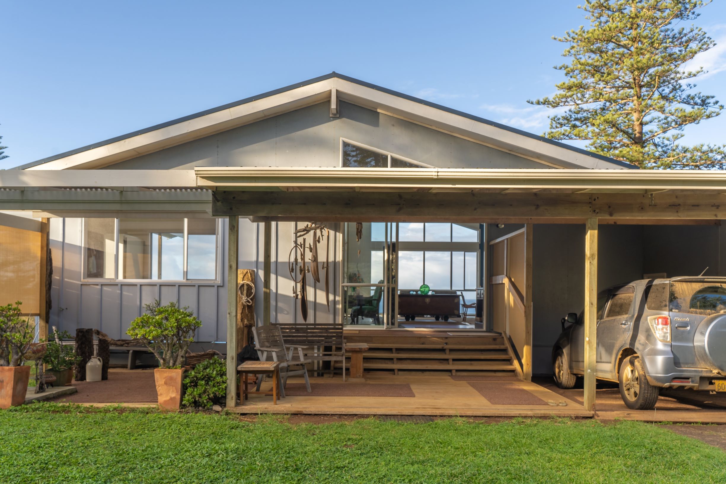 Norfolk Island Real Estate BREATHTAKING COASTAL LIVING