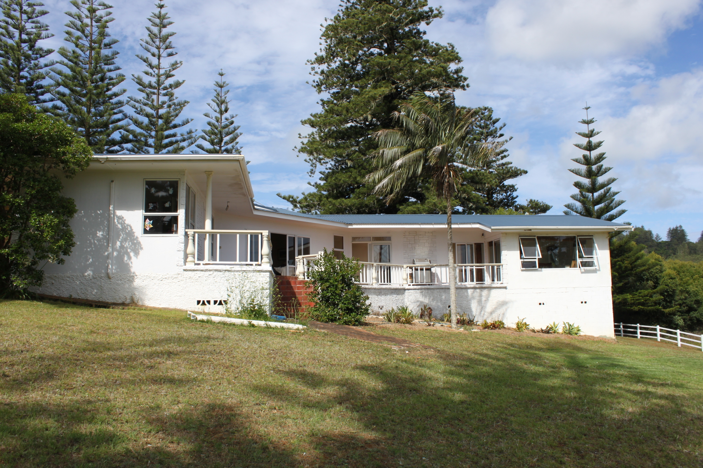 Norfolk Island Real Estate Great Family Home