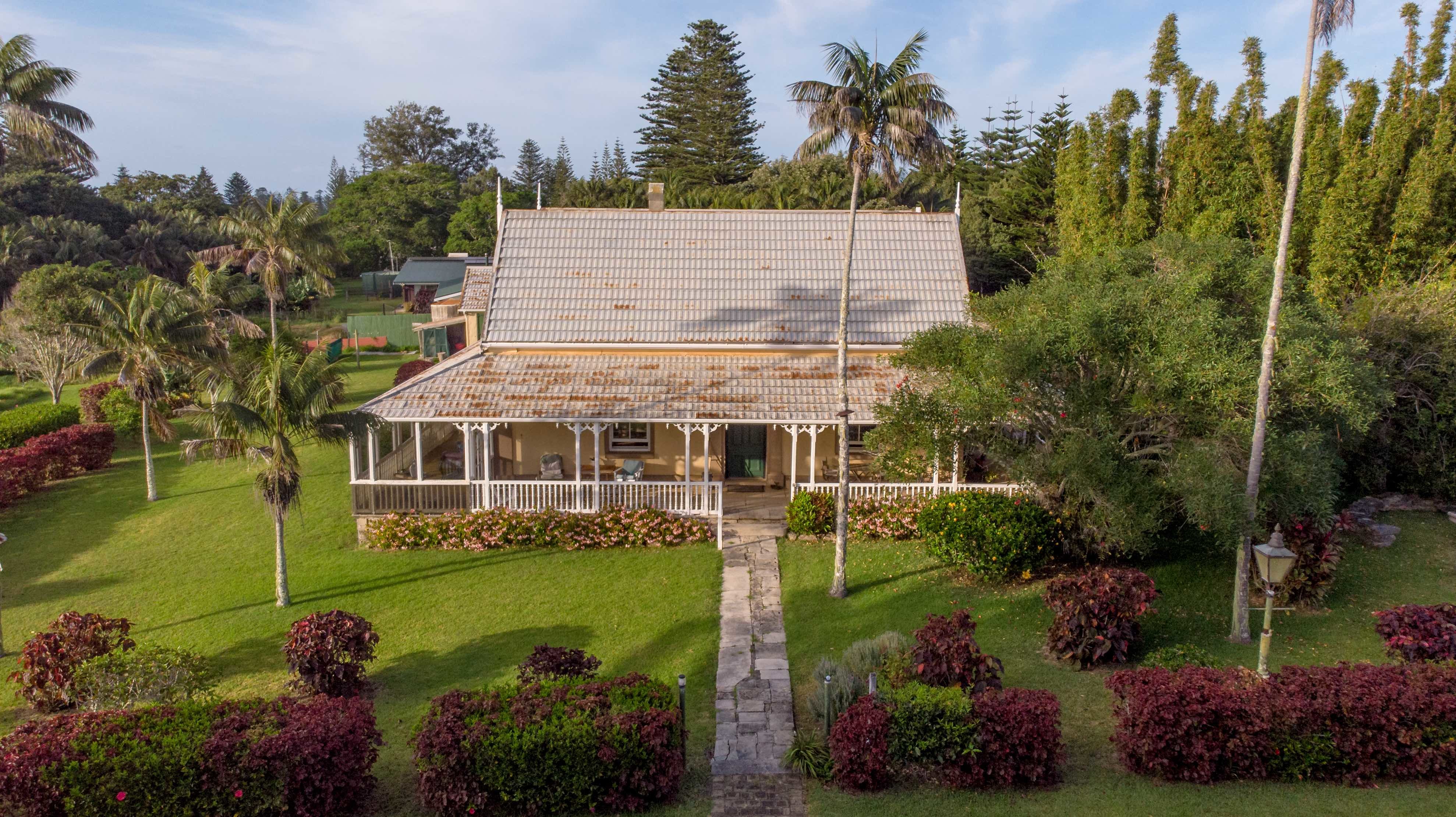 Norfolk Island Real Estate Magnificent Historic