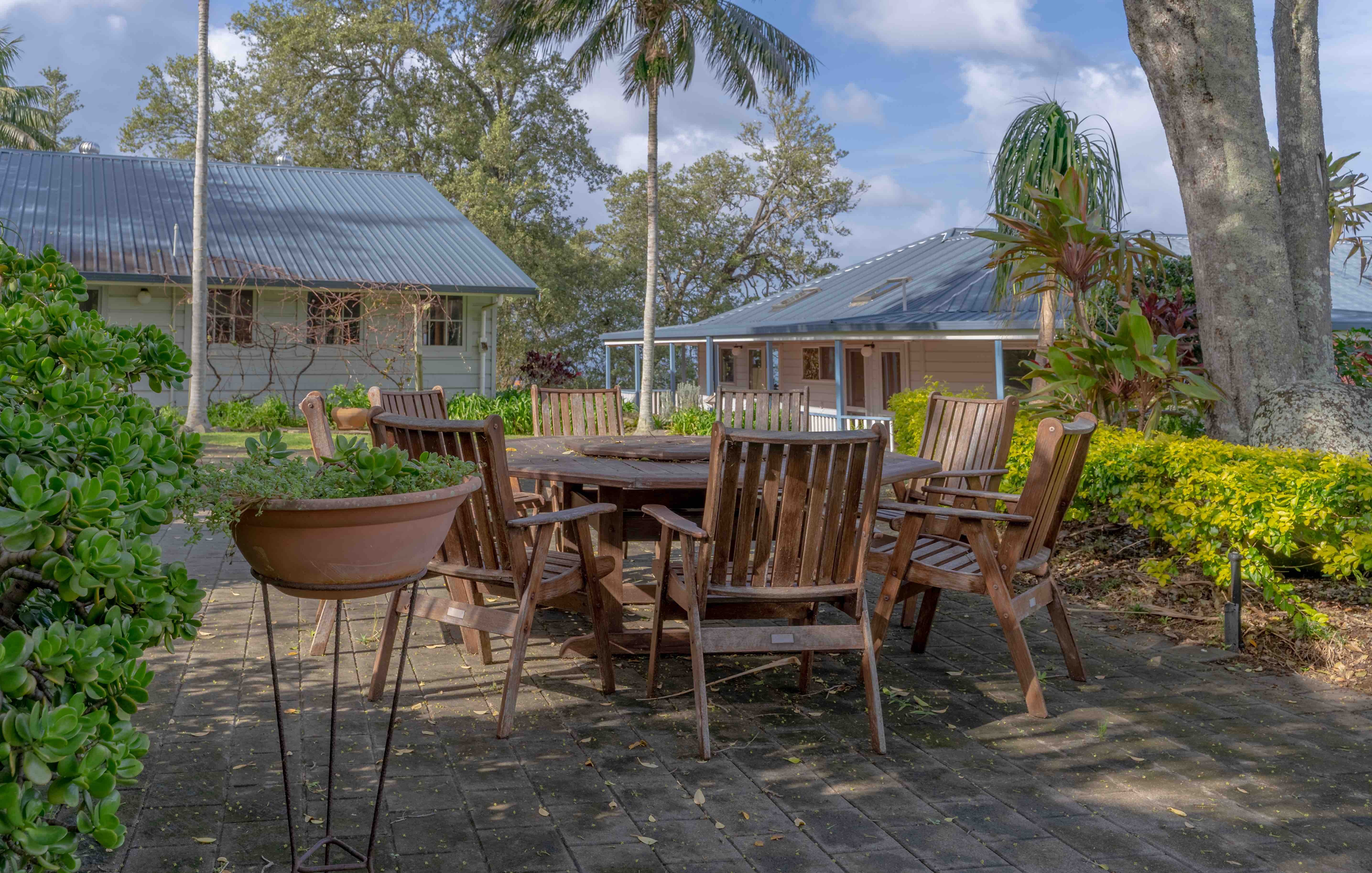 Norfolk Island Real Estate Stunning Estatelike Property with Views