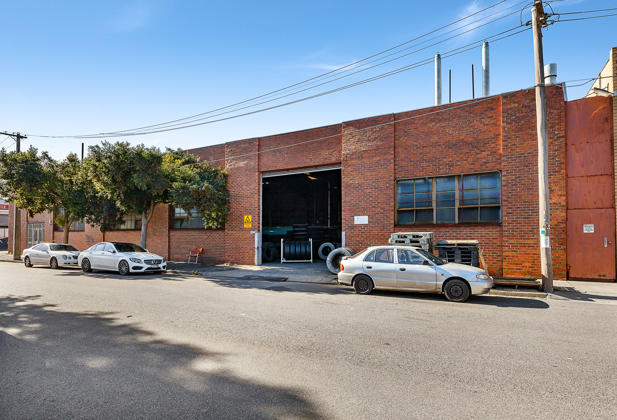 Versatile Warehouse in Coveted City Fringe Locale NSL Property Group