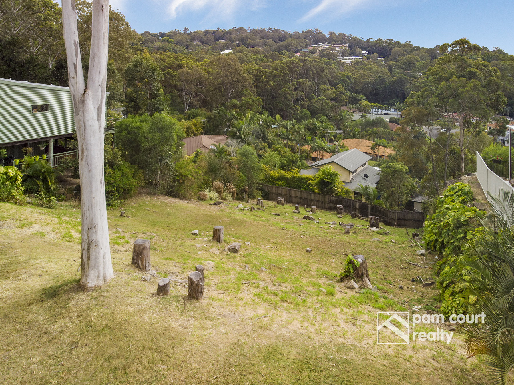 Pam Court Realty Mountain Creek Real Estate Sales and Rentals 850m2