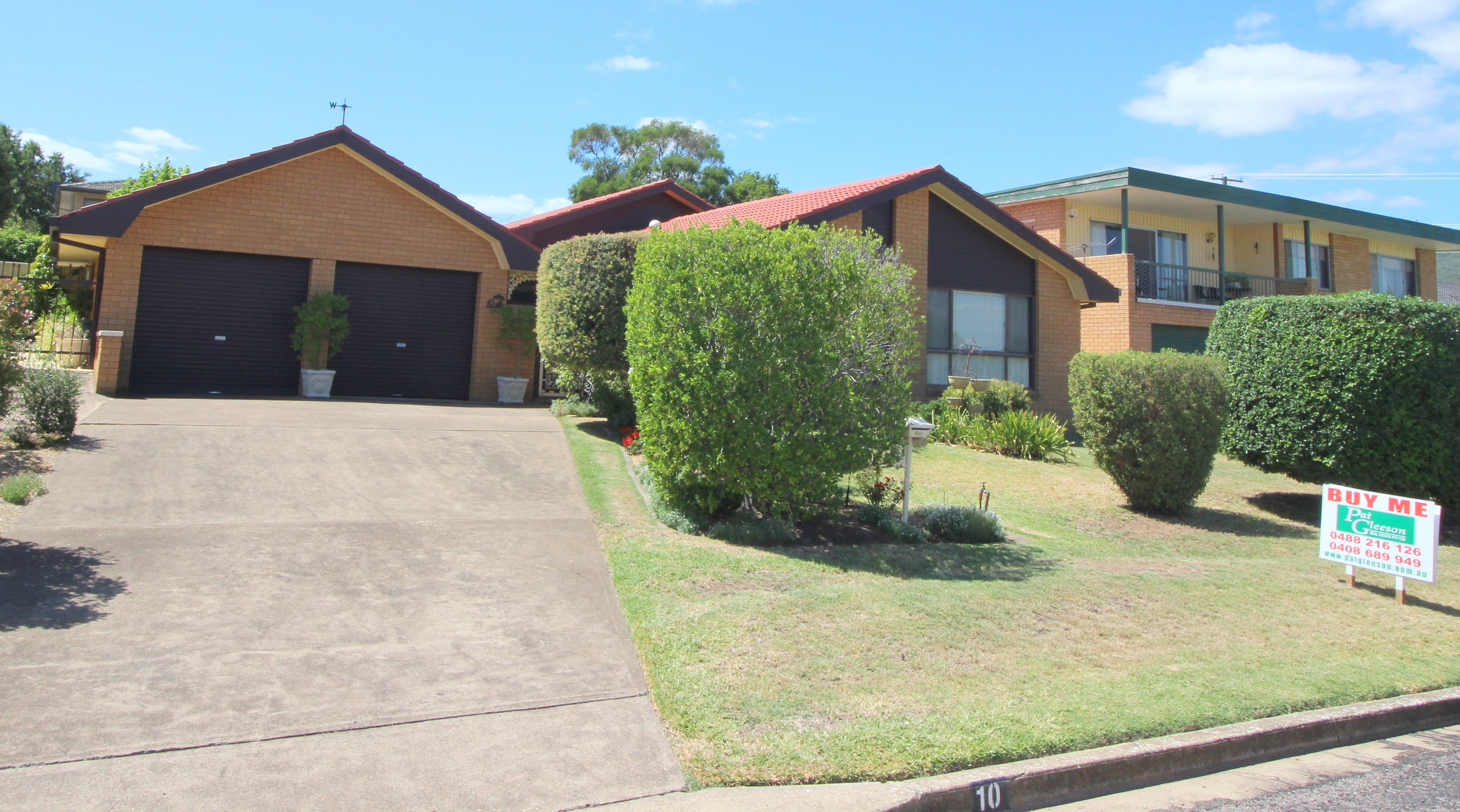 Pat Gleeson Real Estate "BEST VALUE IN SCONE * 4 BEDROOMS * ENSUITE