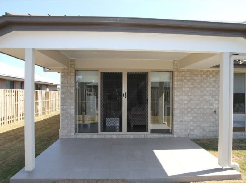 Property Central Hervey Bay LARGE THREE BEDROOM HOME AUGUSTUS ESTATE