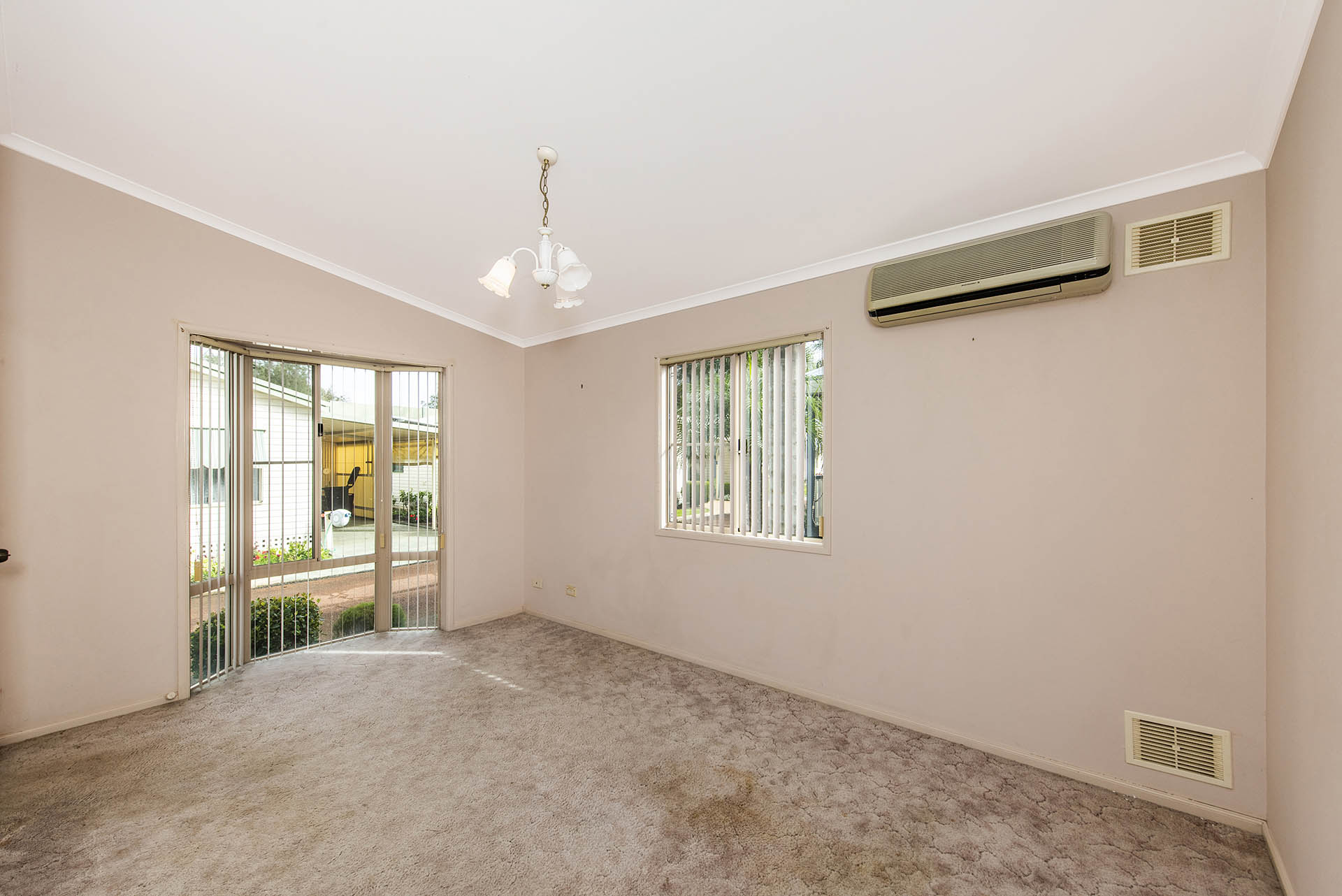 Riverside Gardens Estate Site 55 Relocatable Living