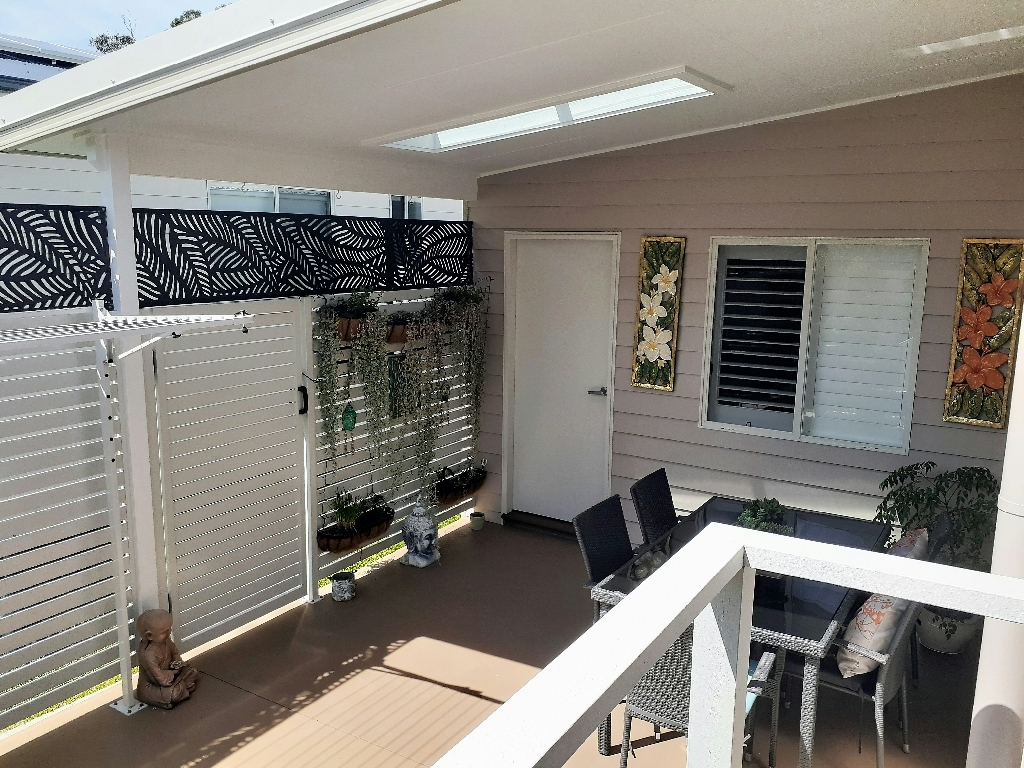 444 Valhalla Chain Relocatable Living