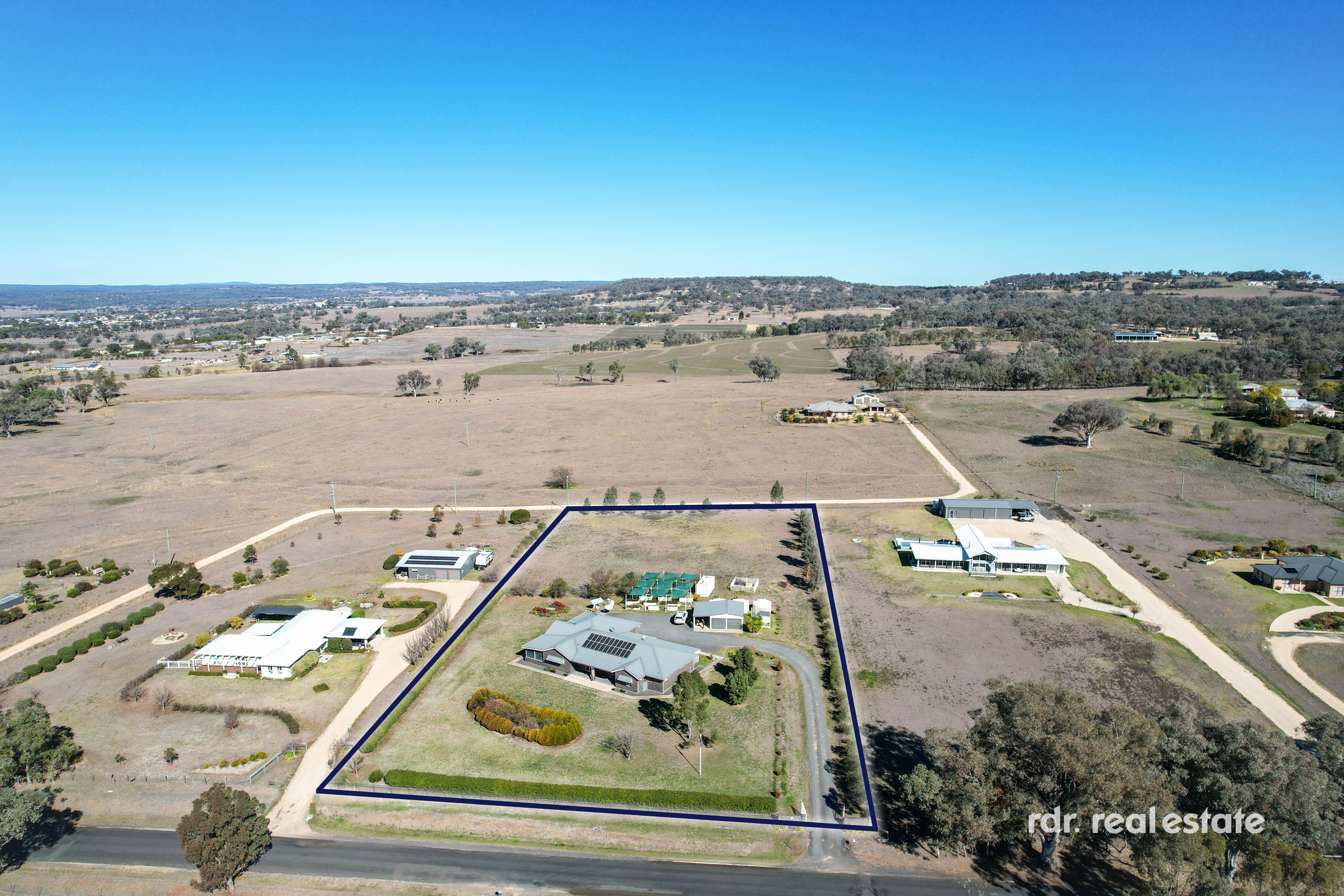 349 Fernhill Road, Inverell For Sale by Farmbuy.com - image 2
