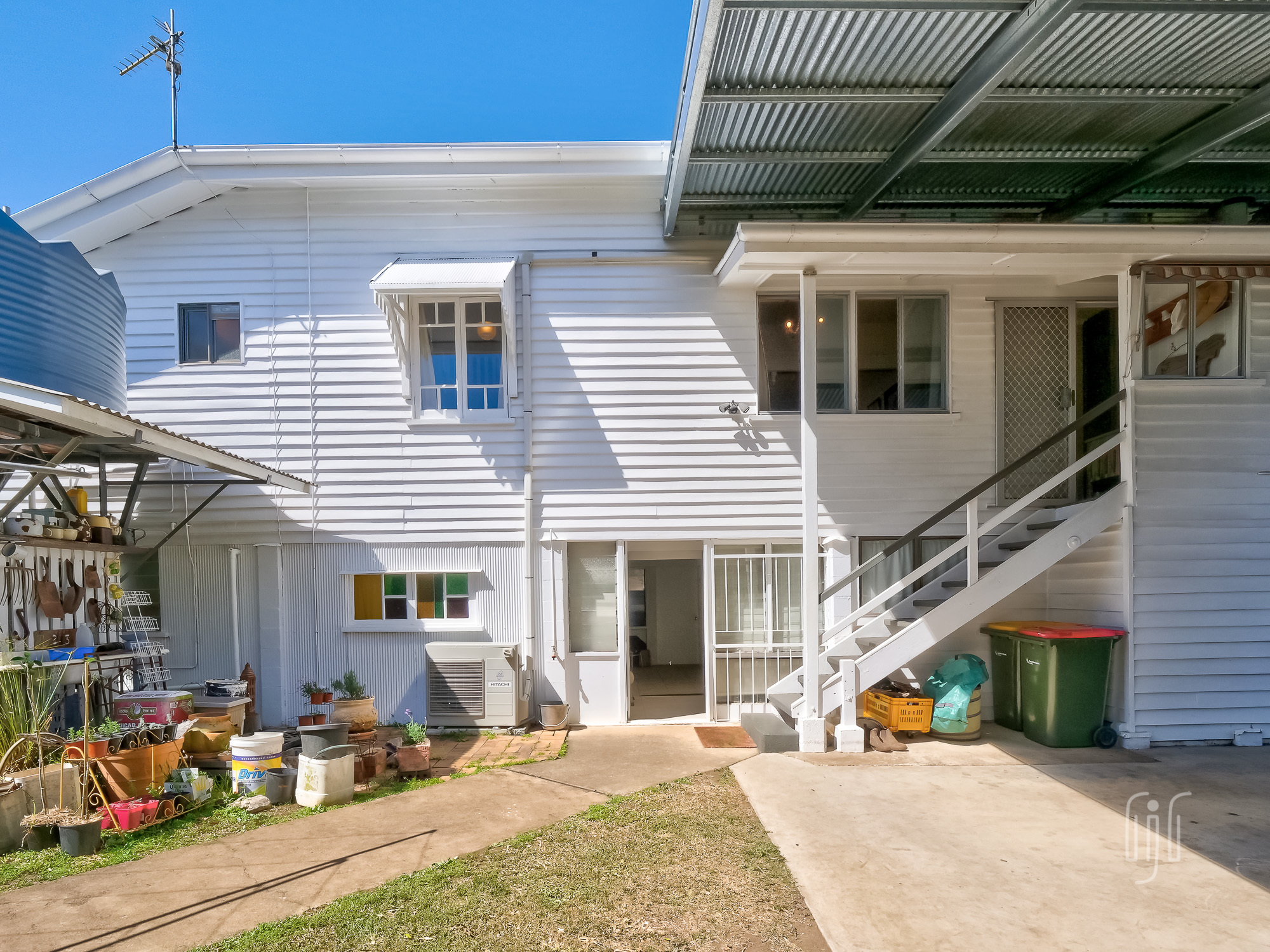 Ron Jeffery Realty KENILWORTH HOUSE