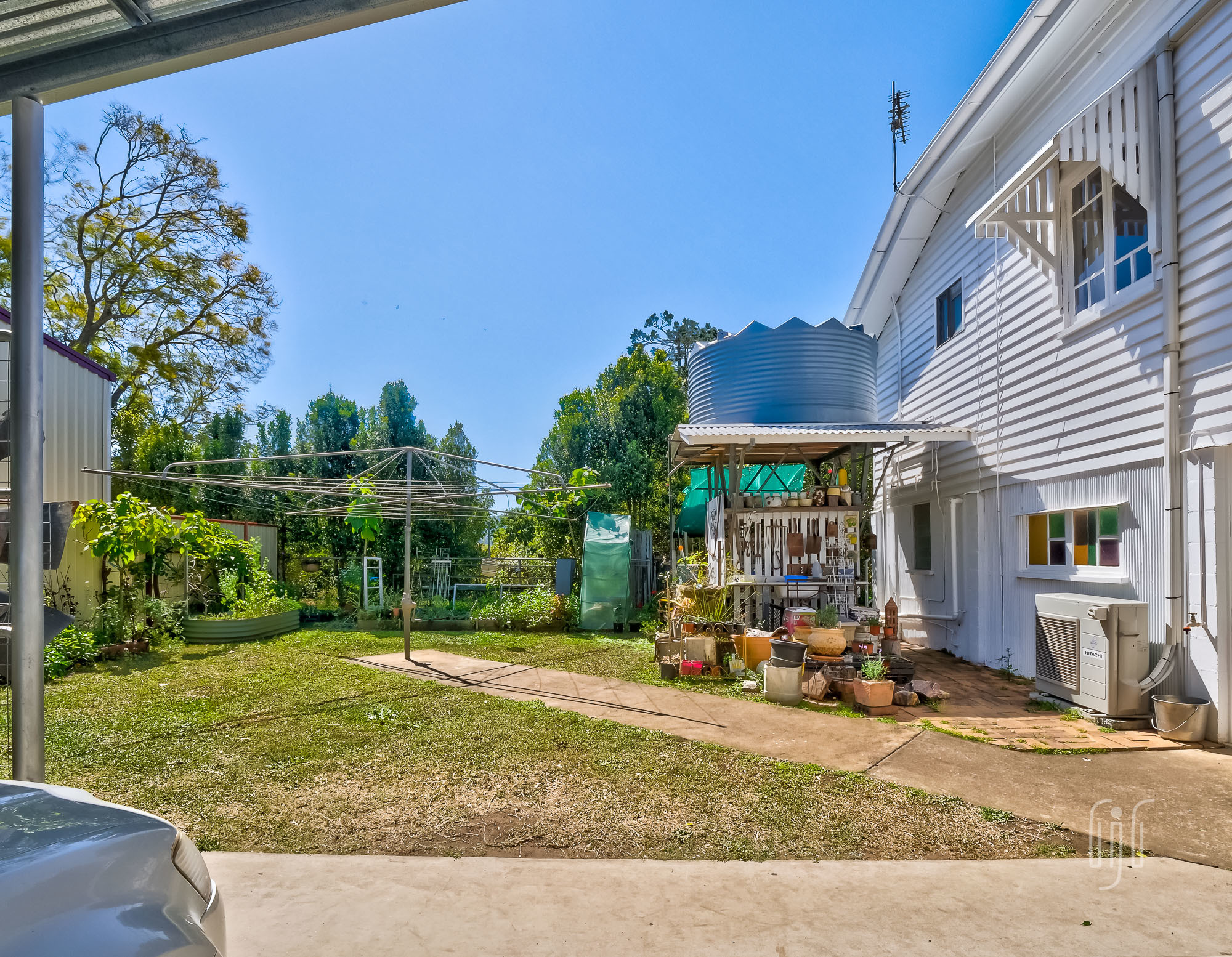 Ron Jeffery Realty KENILWORTH HOUSE