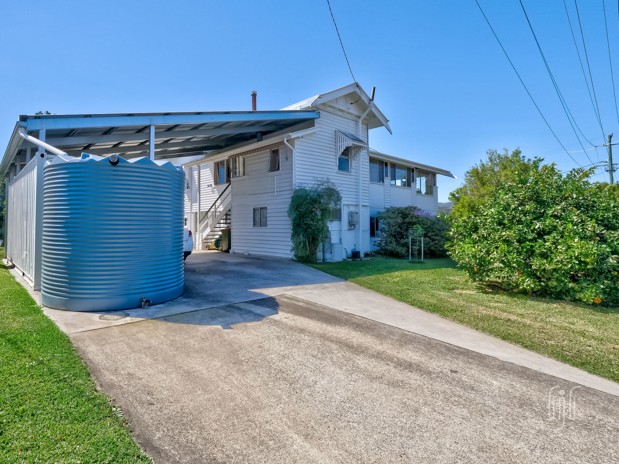 Ron Jeffery Realty KENILWORTH HOUSE