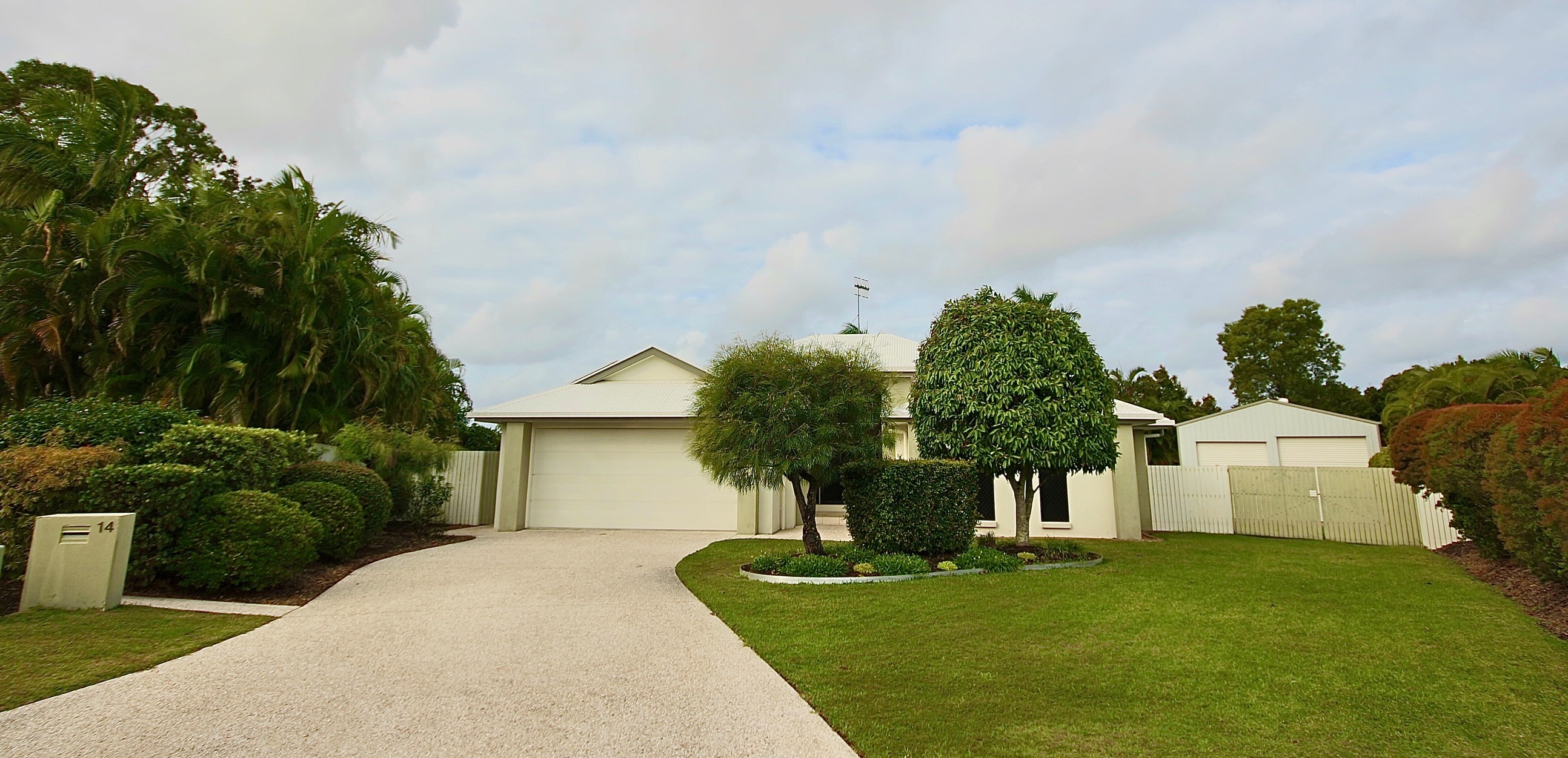 Noosa Banks 1500m2 of meticulous perfection RB Properties