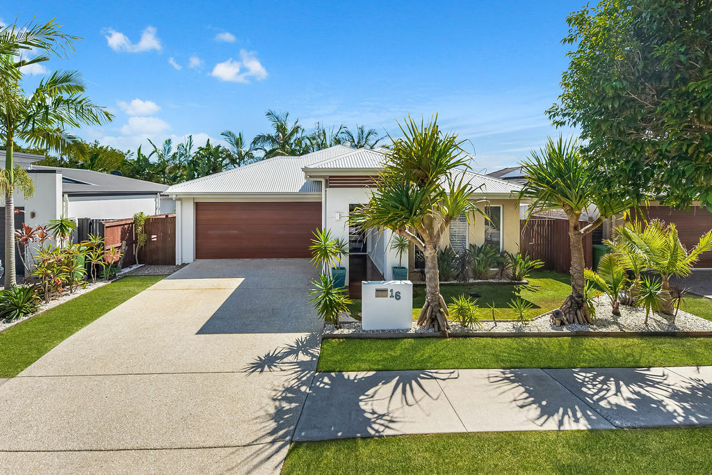 Rowling & Co Property Brightwater Brilliance Location & Lifestyle