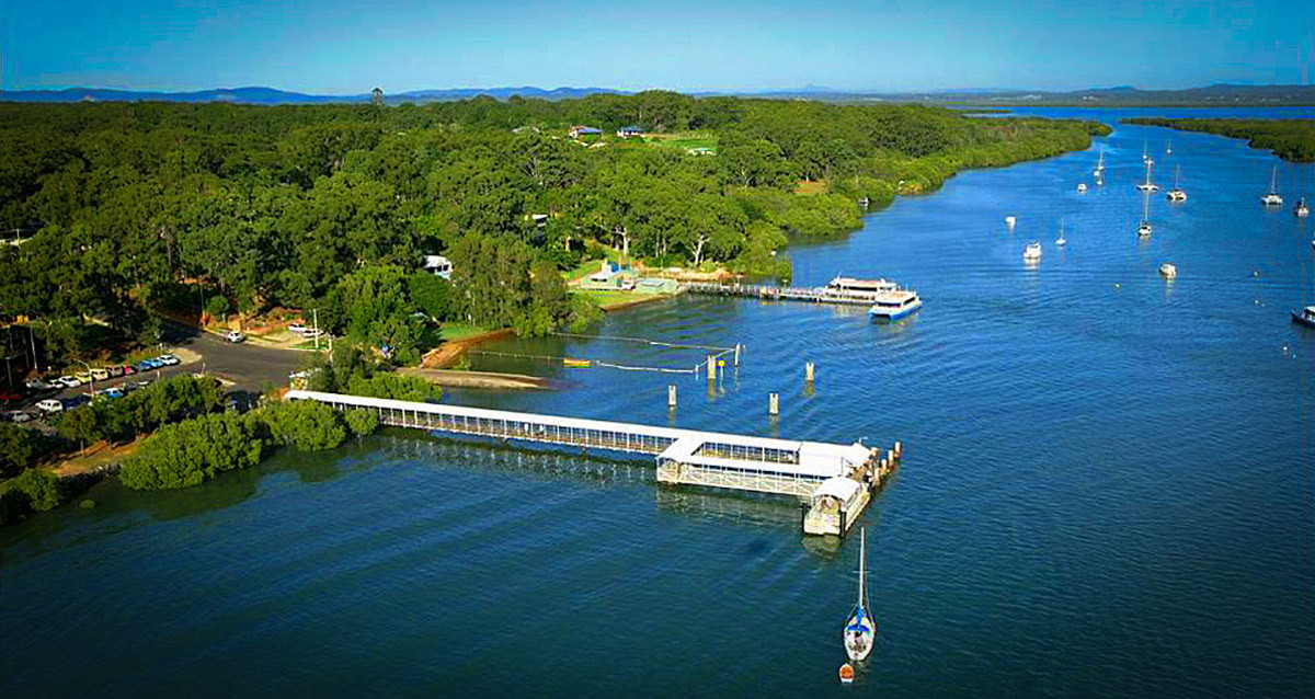 Russell Island Real Estate BLOCK SO CLOSE TO THE FERRY, WALKING