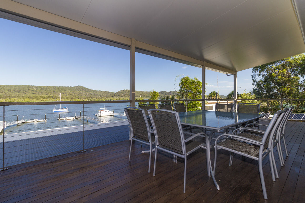 Russell Island Real Estate Exclusive Waterfront The Absolute Best