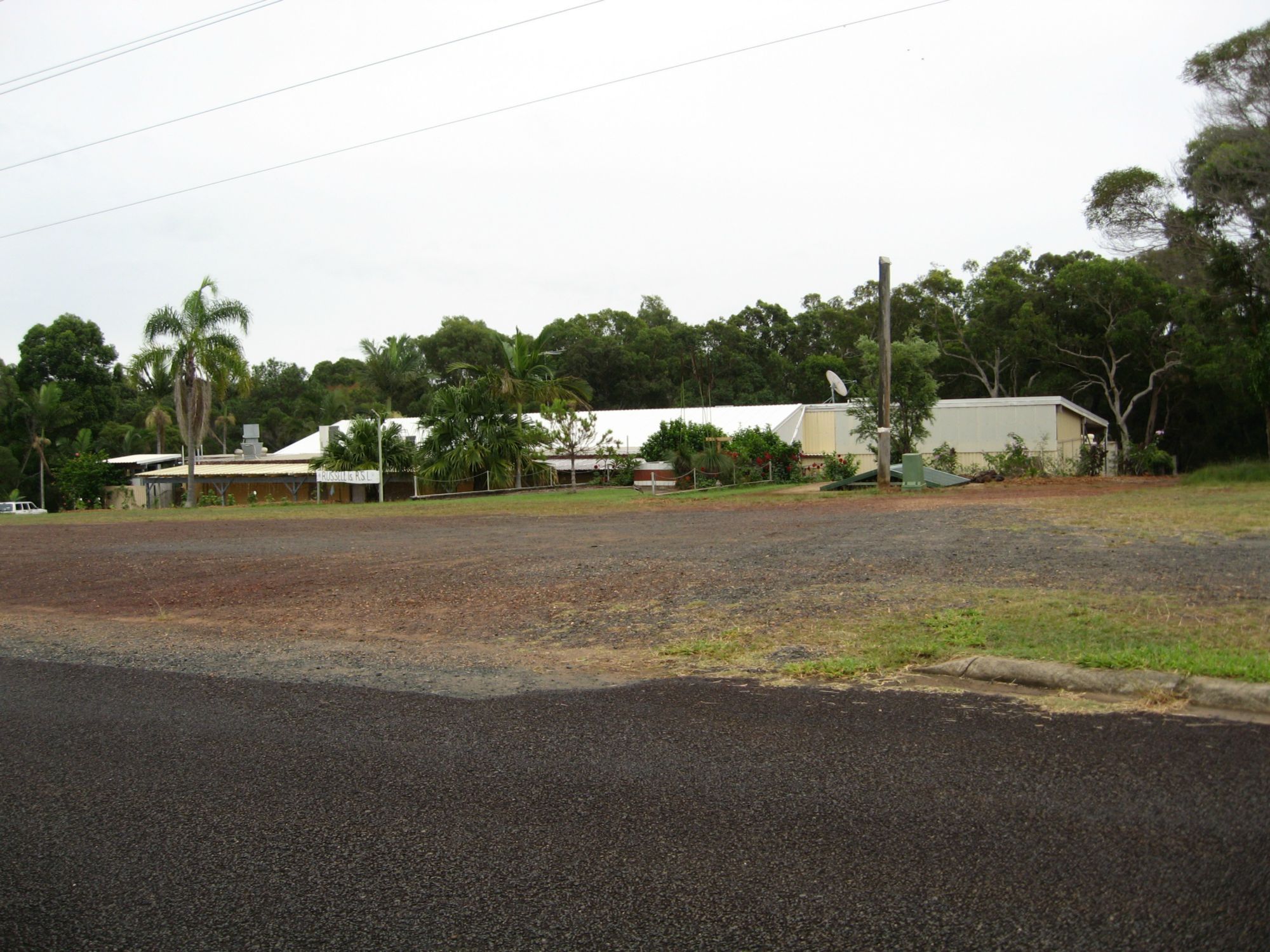 Russell Island Real Estate Water views, Sealed Road and RSL Club