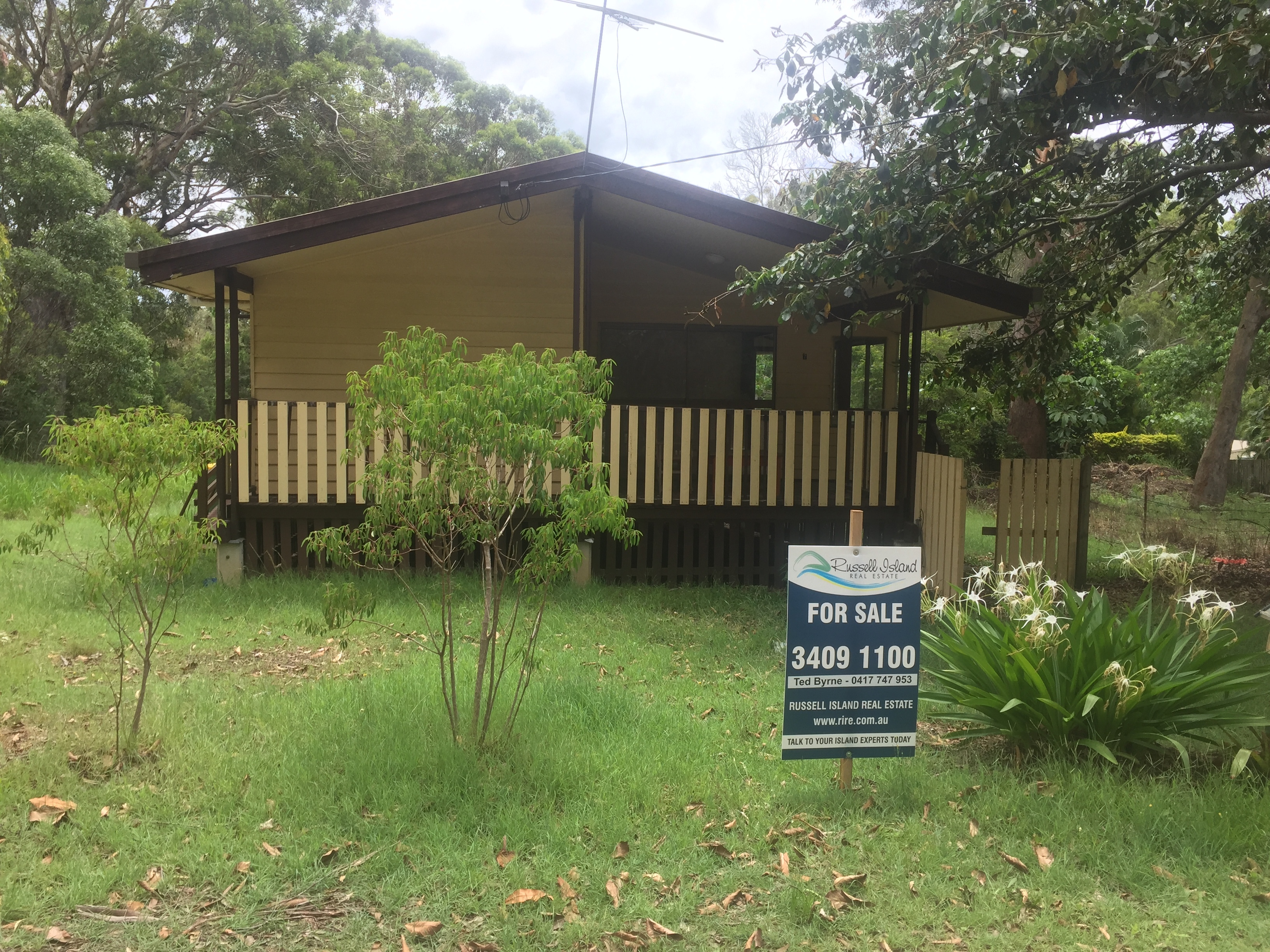 Russell Island Real Estate COMMERCIAL ZONING