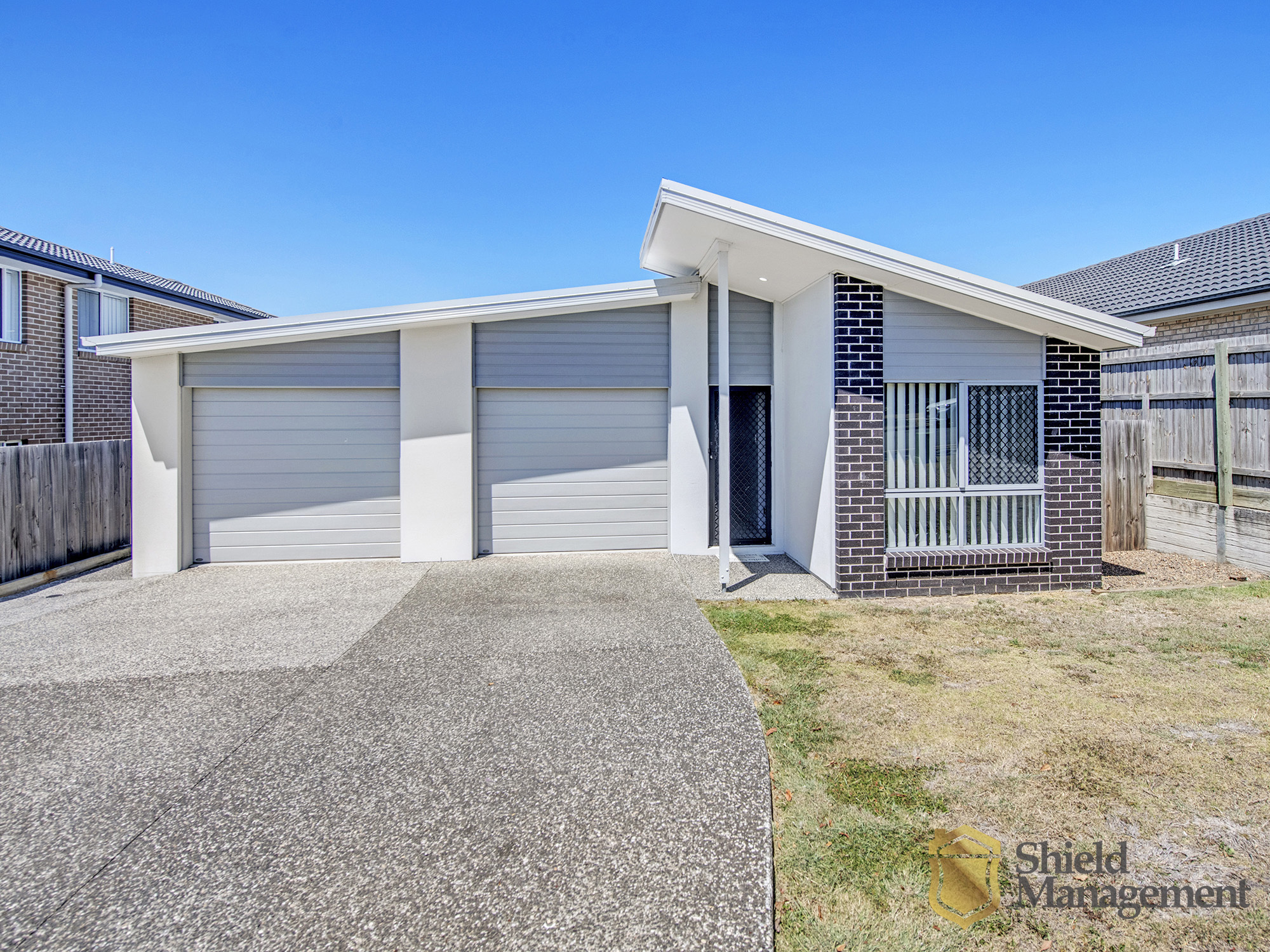 DUAL LIVING PROPERTY WITH A RENTAL OF 760 PER WEEK IN FLINDERS