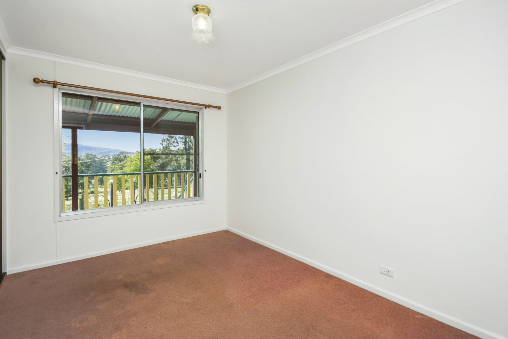 Slater & Slater Real Estate Country home 15 mins to Wauchope