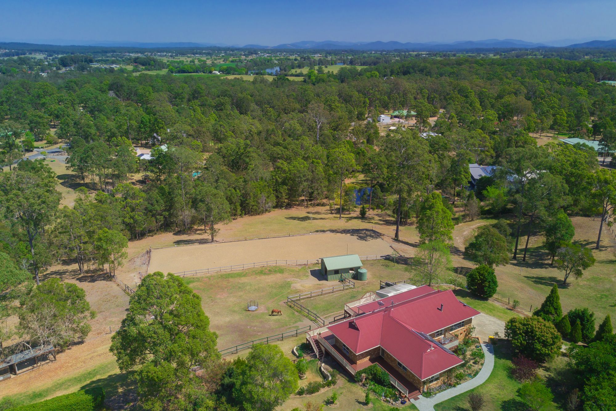 Slater & Slater Real Estate Stunning views, equine suitable 3 acres
