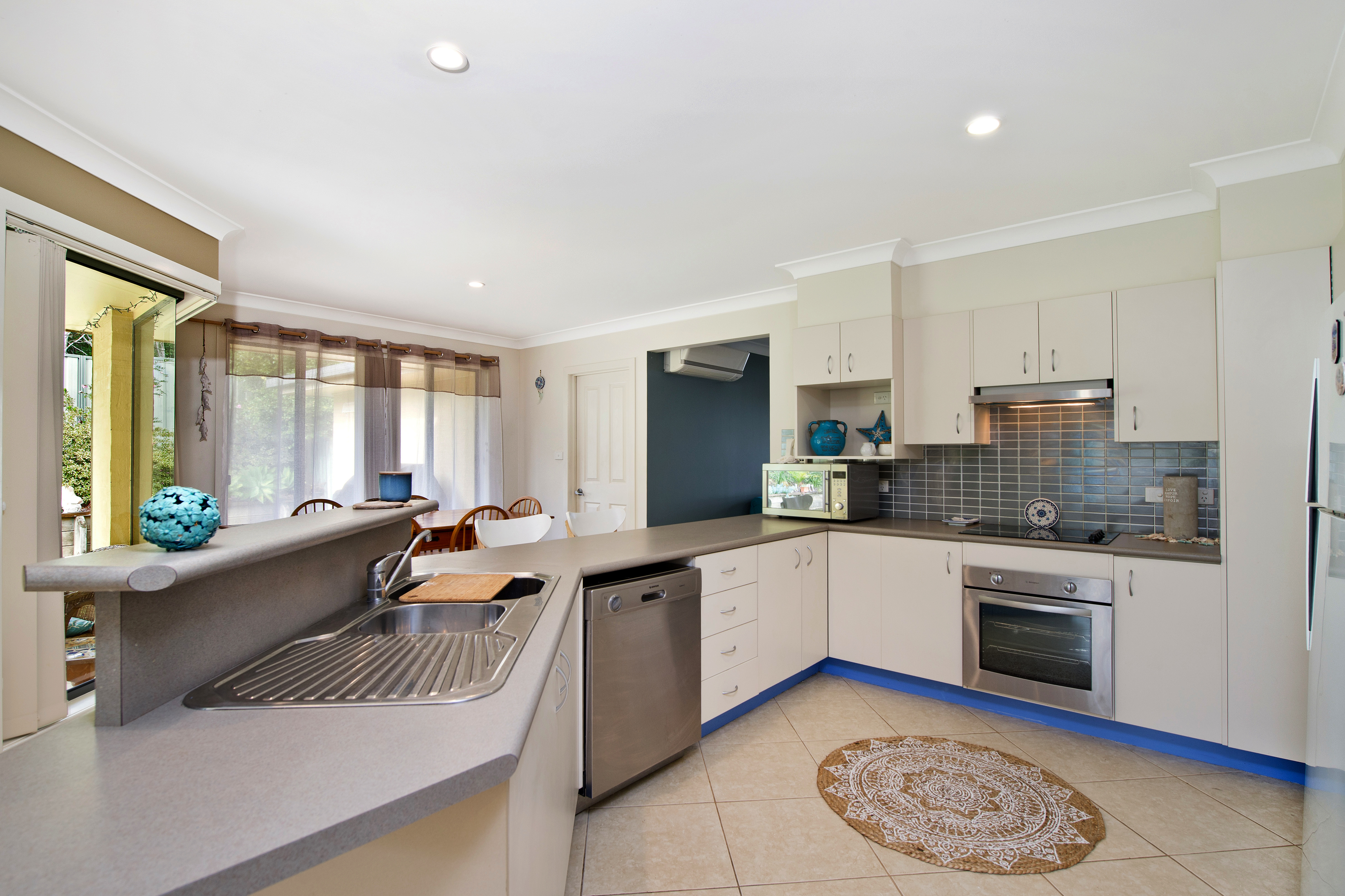 Slater & Slater Real Estate Spacious and established family home with