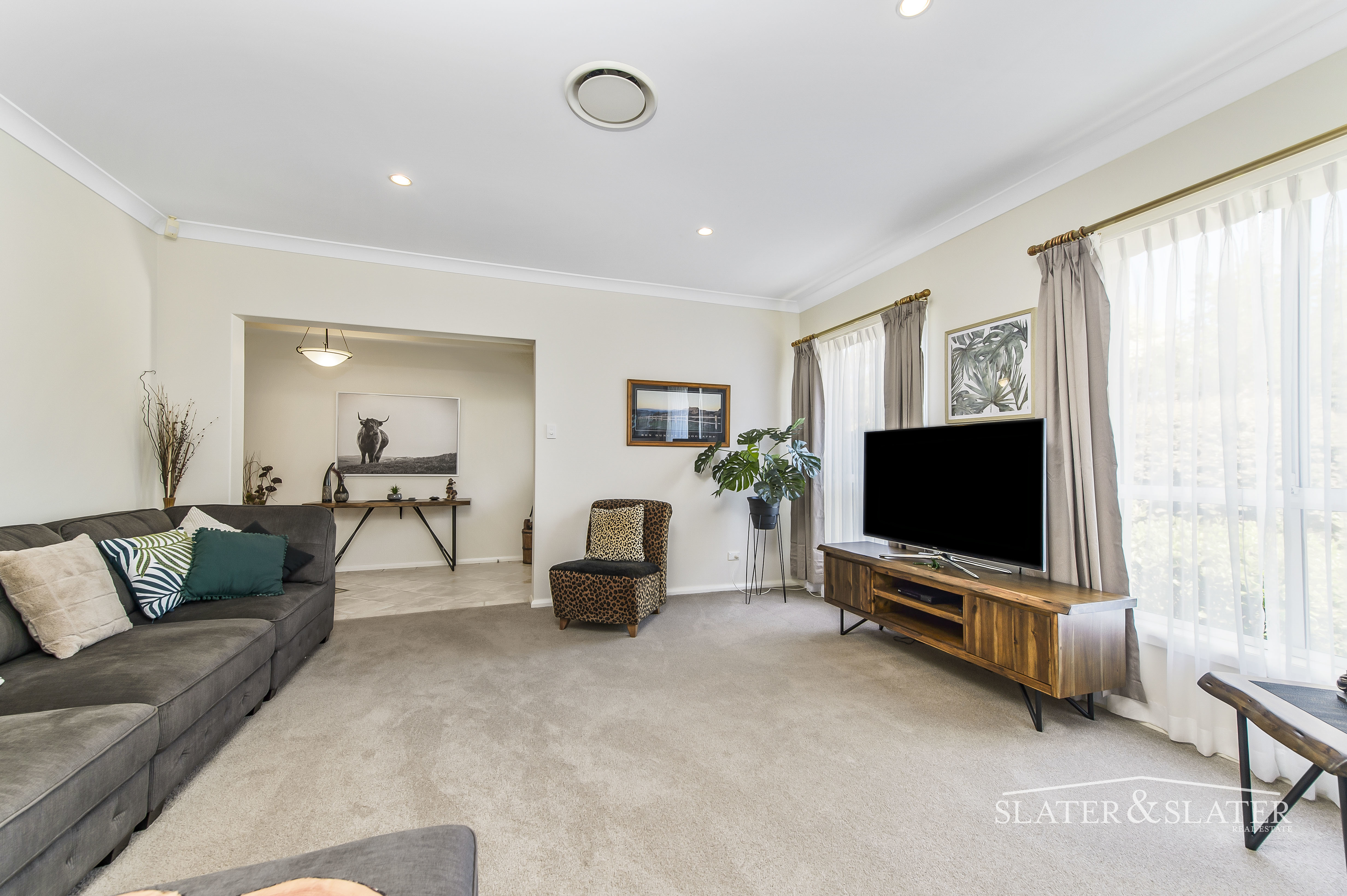 Slater & Slater Real Estate 3.5 Private acres, spacious and