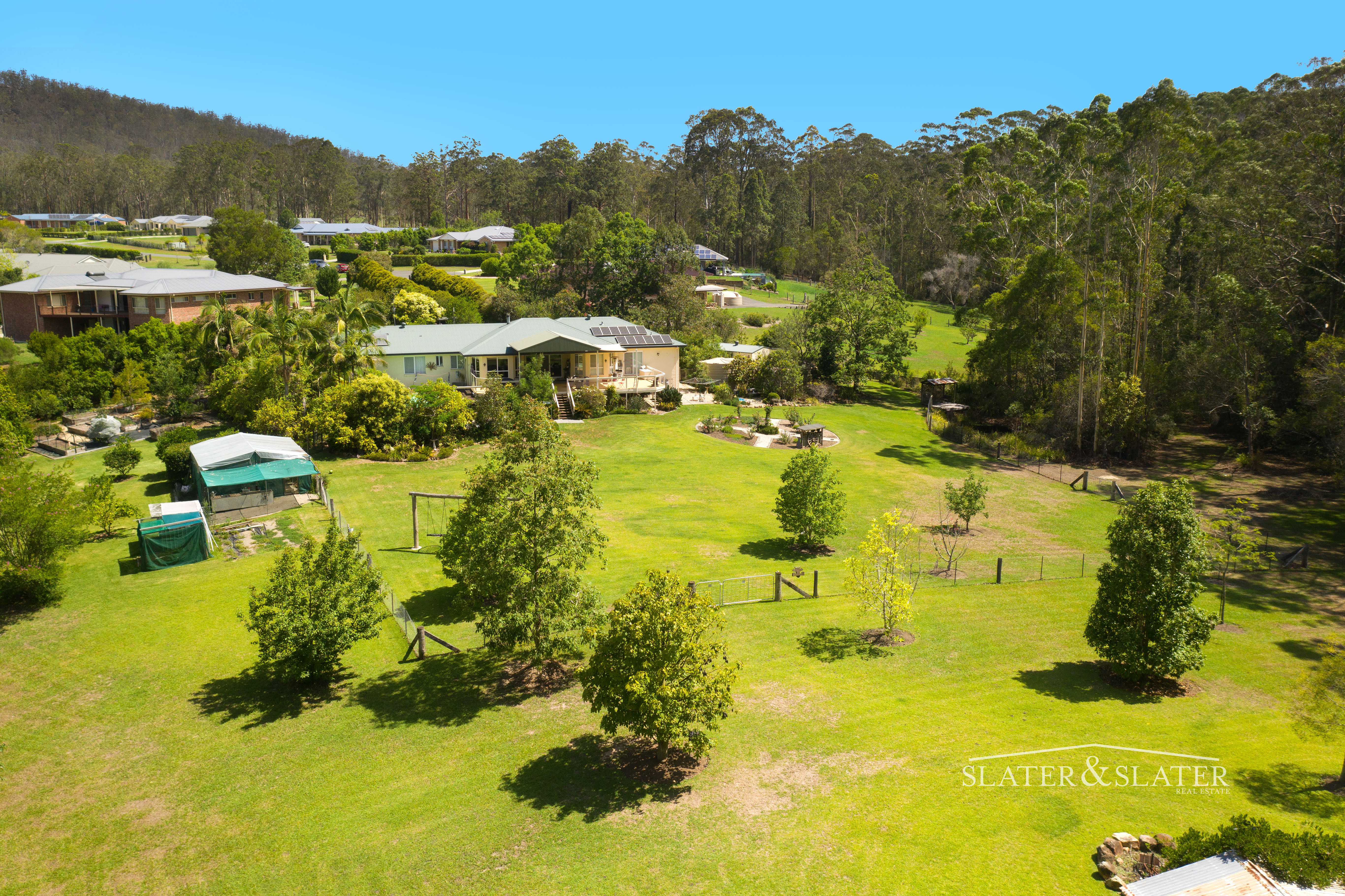 Slater & Slater Real Estate 3.5 Private acres, spacious and