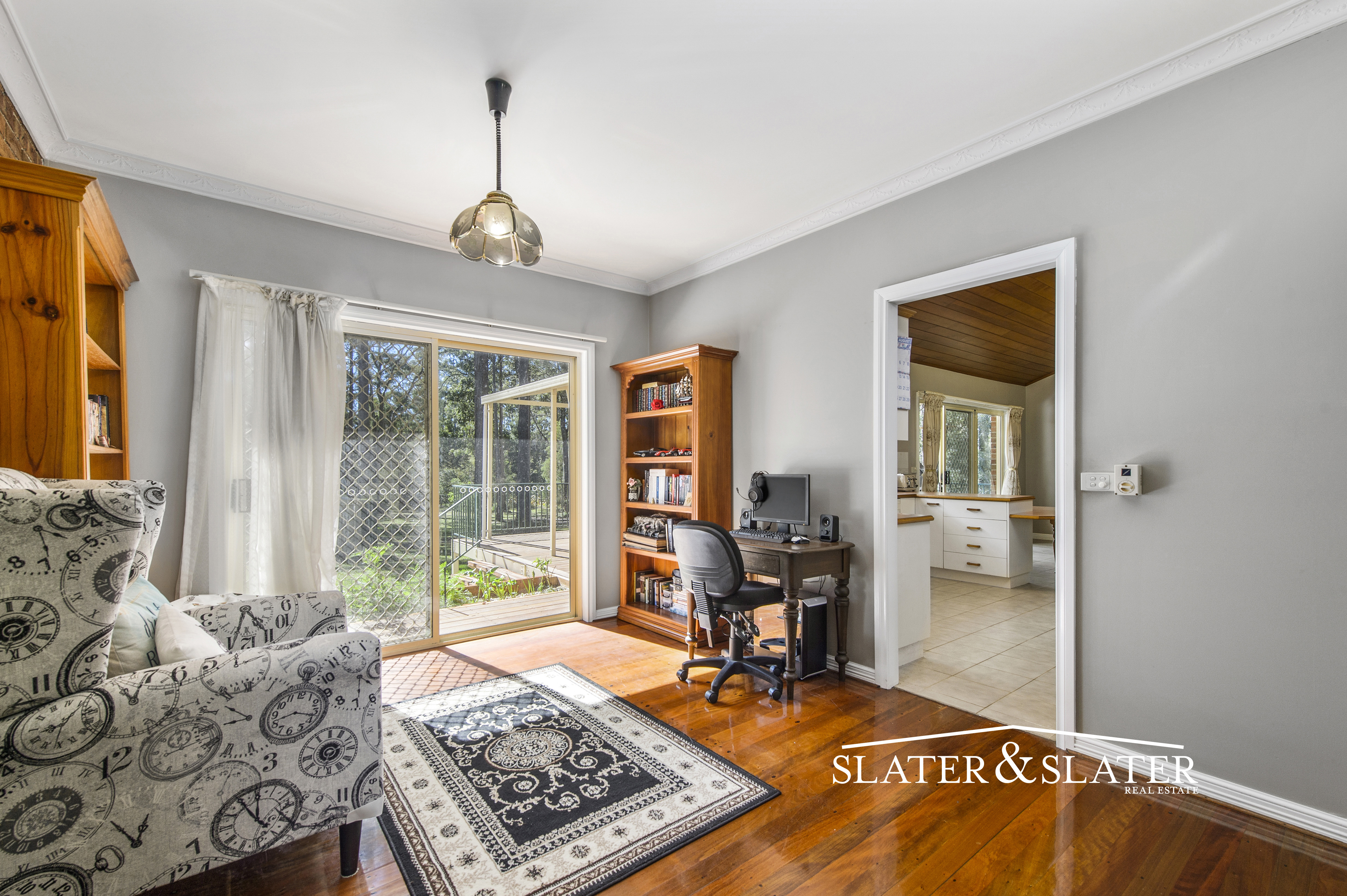 Slater & Slater Real Estate Established home on 3.7 acres with pool