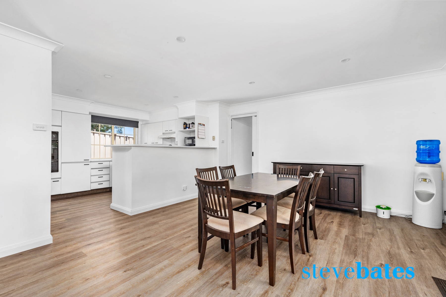 PERFECT FAMILY HOME Steve Bates Real Estate