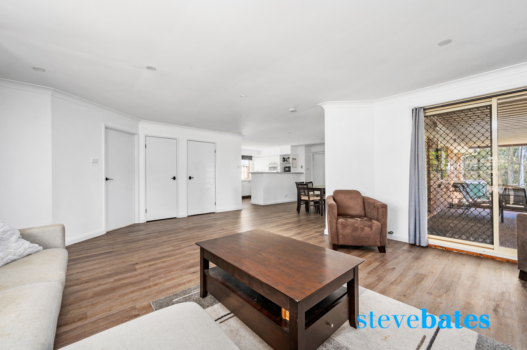 PERFECT FAMILY HOME Steve Bates Real Estate