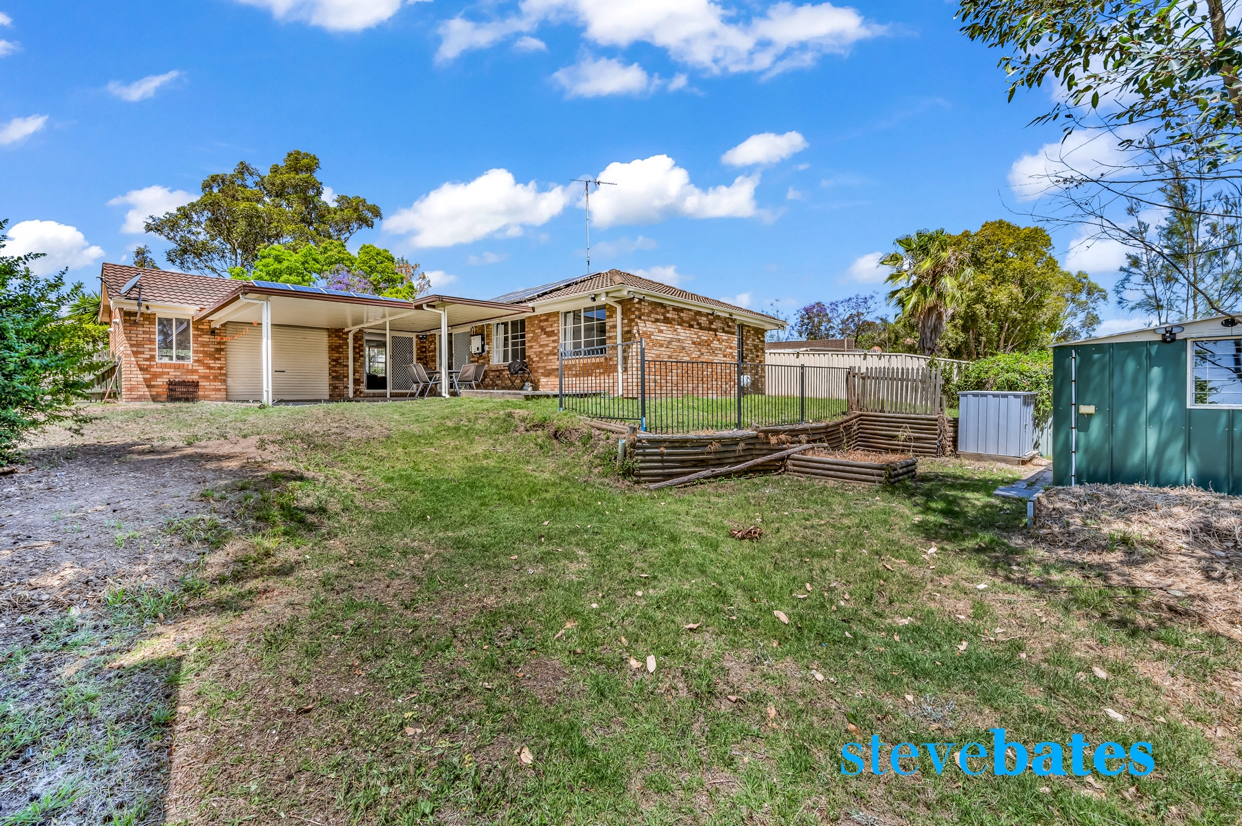 PERFECT FAMILY HOME Steve Bates Real Estate