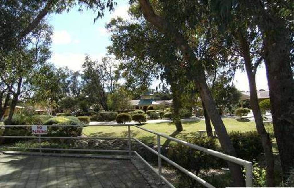 Swan Real Estate Absolute Gem in sought after complex for over 55s