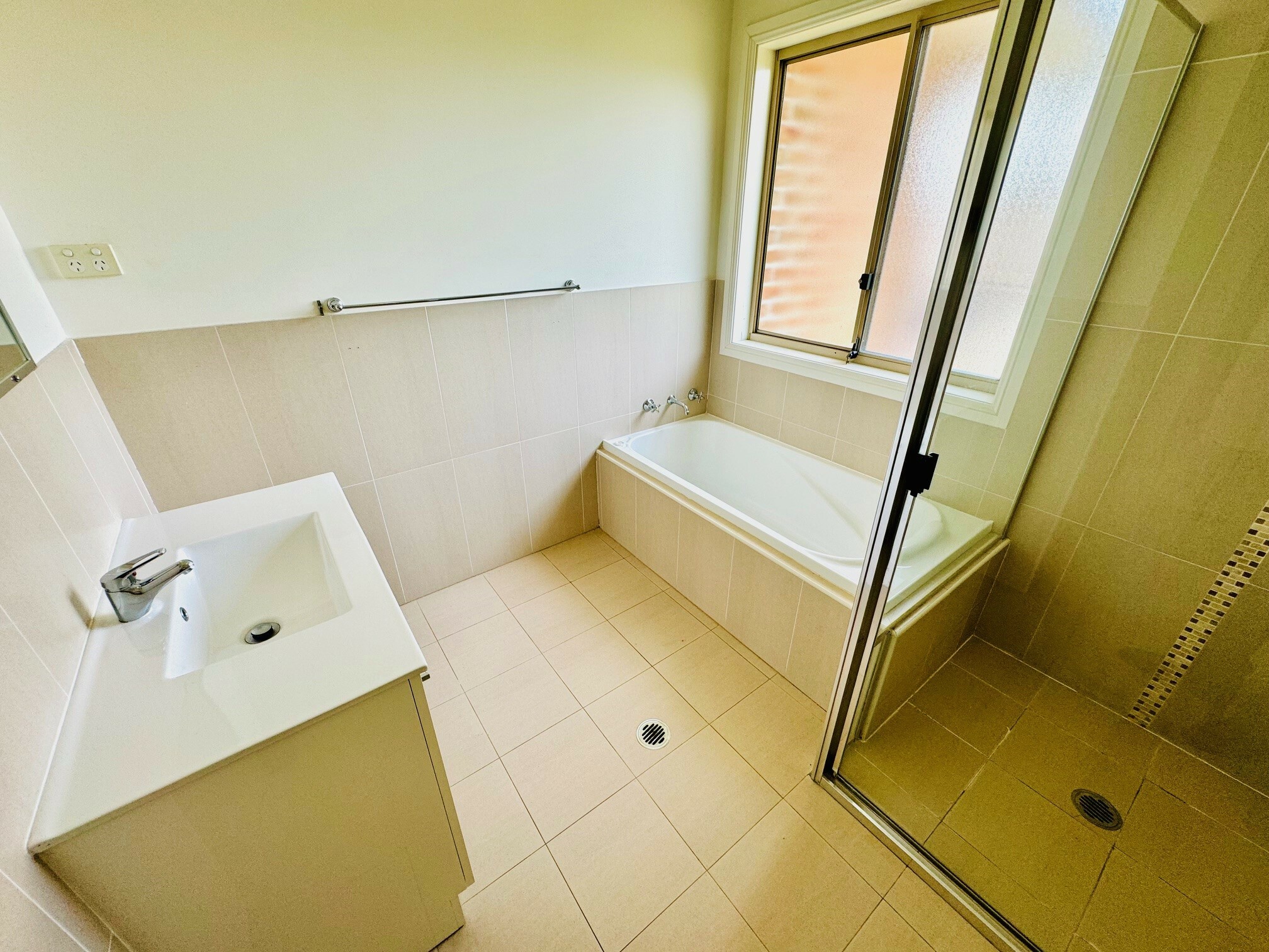 Taylor & Thomas Real Estate 2Bedroom Townhouse in East Branxton