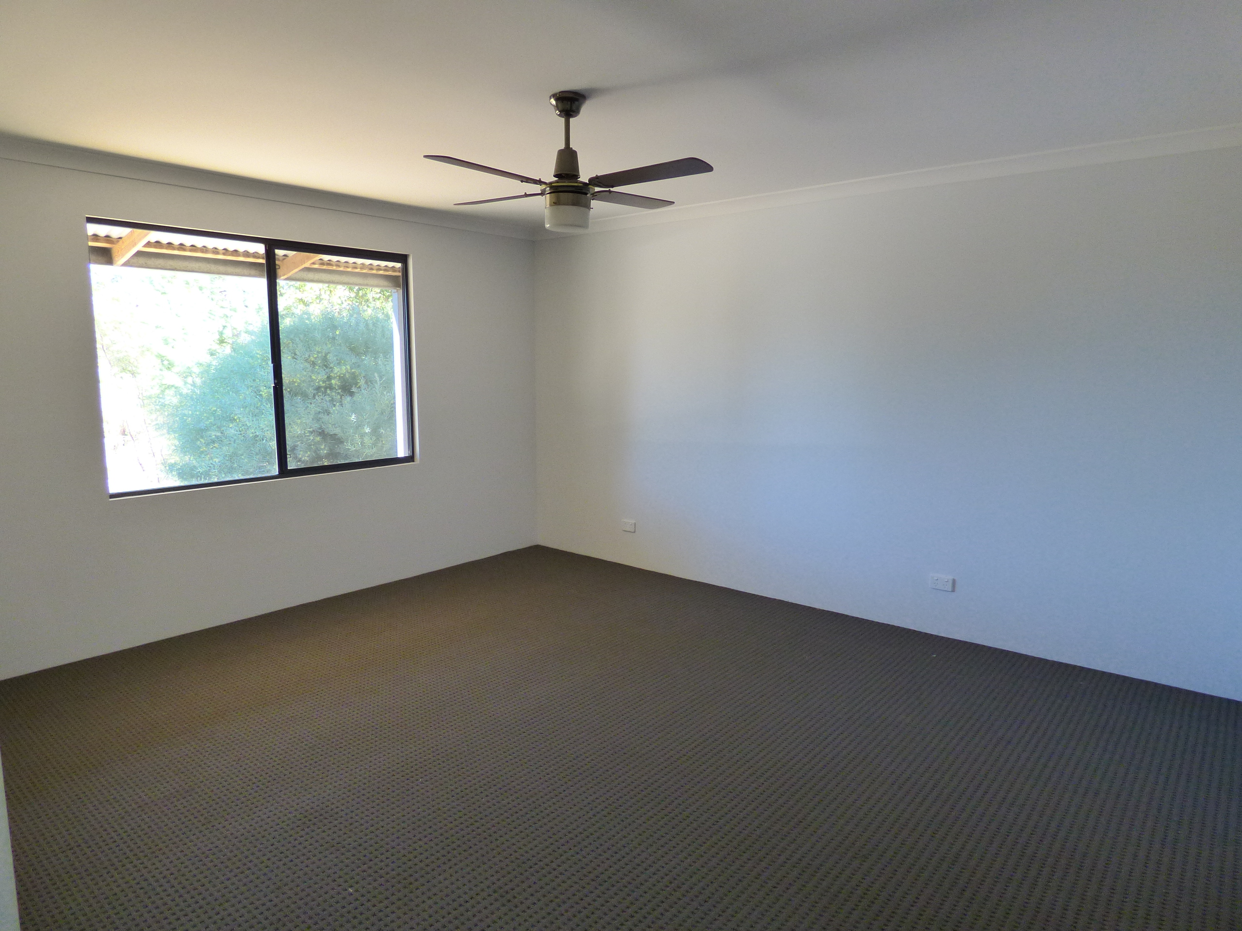 Tony Maddox Real Estate !! THE BEST BUY IN TOODYAY